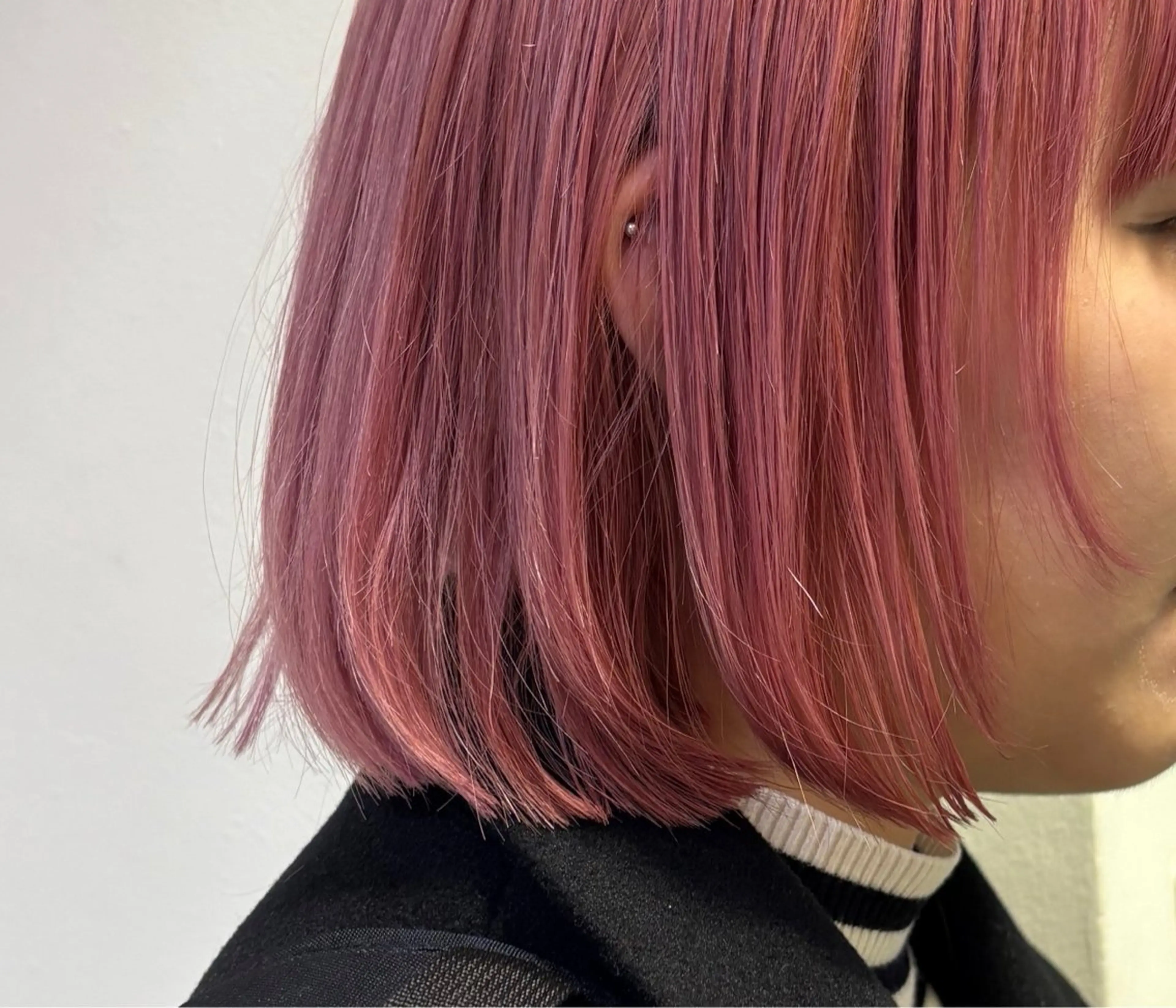 ショート カット ヘアカラー ✴︎UNU ✴︎モエカのヘアスタイル