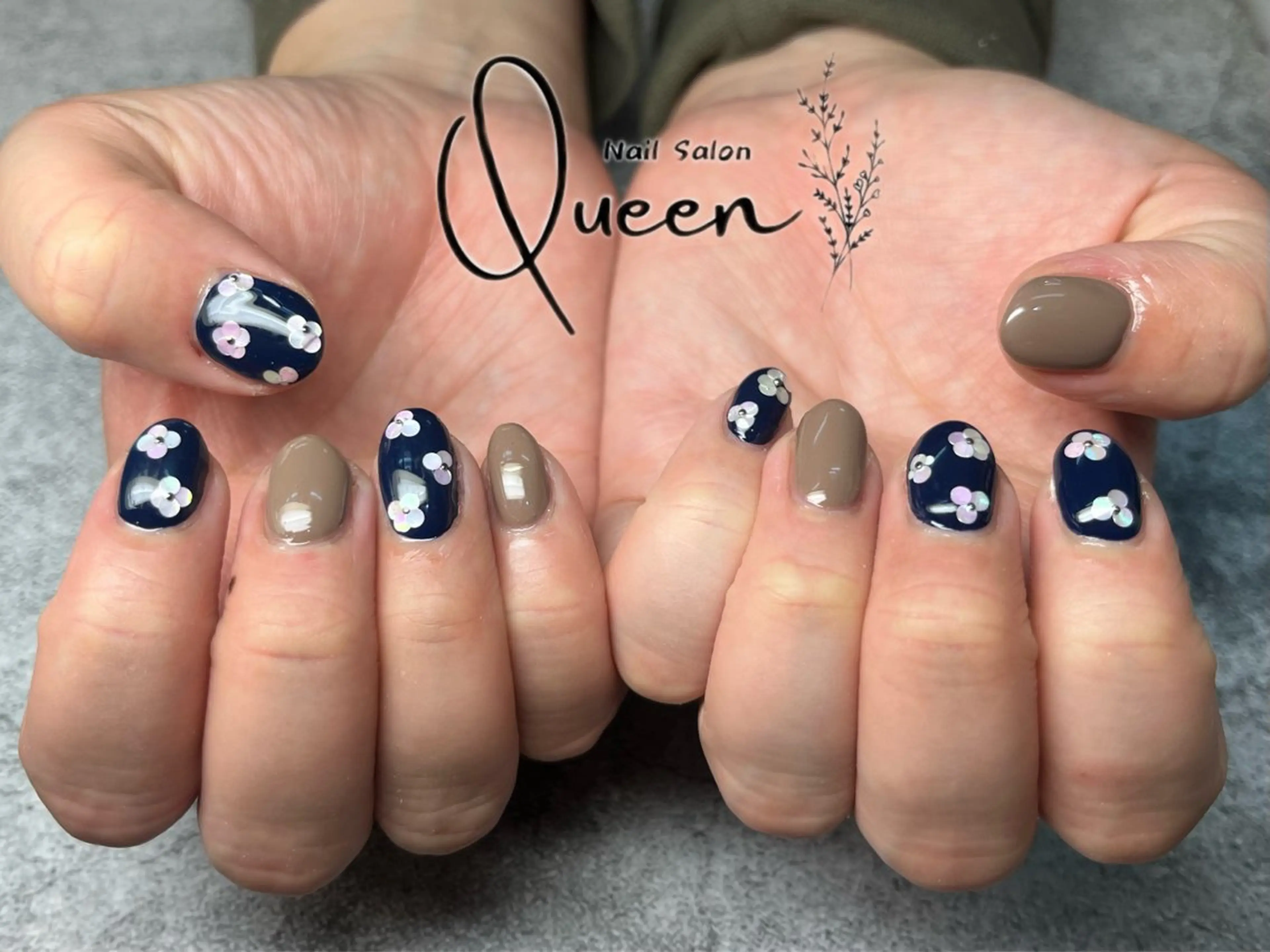 ネイル ハンドネイル Queen nail 北堀江 ASUKAのネイルデザイン