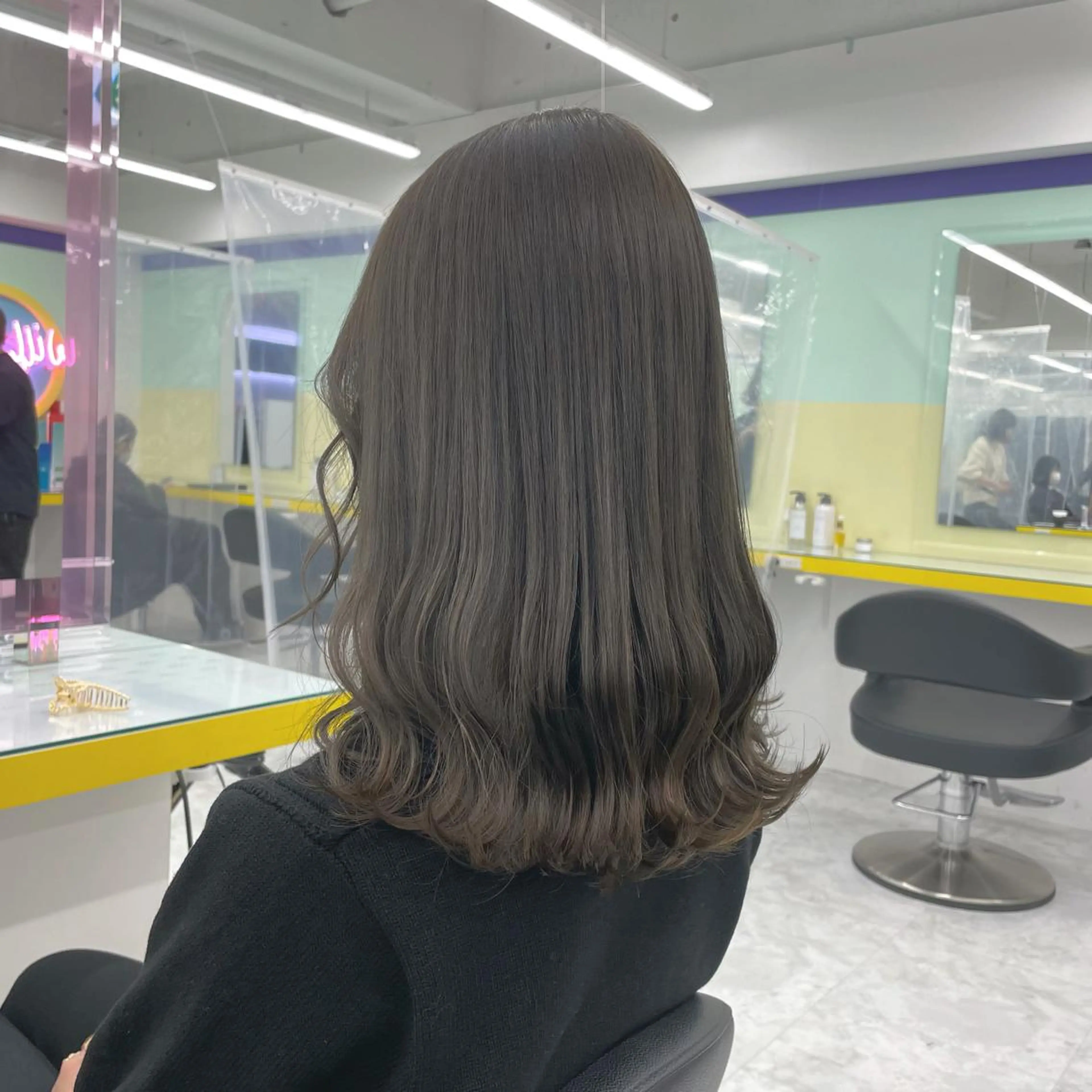 ミディアム カラー ヘアアレンジ アイブロウ カット ヘアカラー トリートメント 💕透明感暗髪💕 りくのヘアスタイル