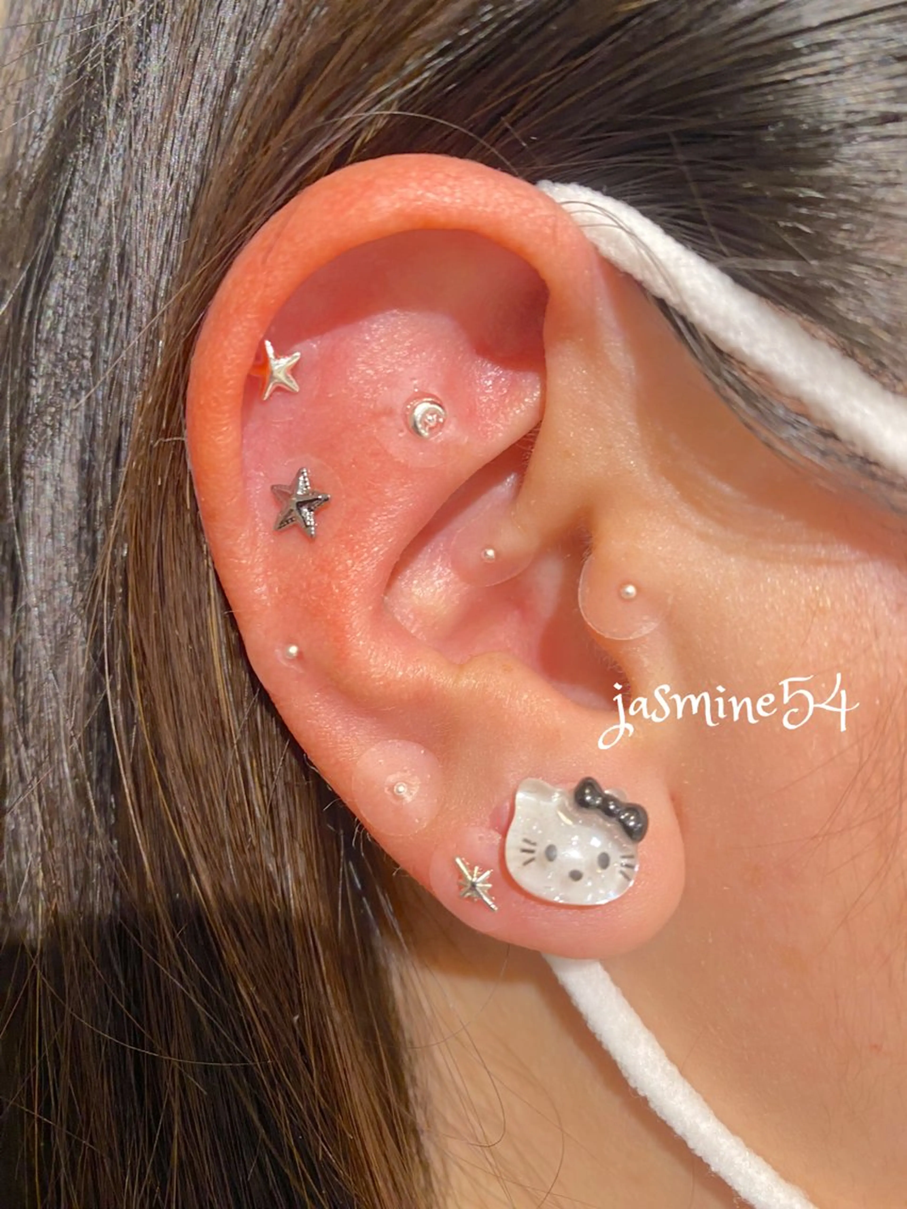 耳ツボjewelry⭐︎✴︎ 左右6​〜​10の写真