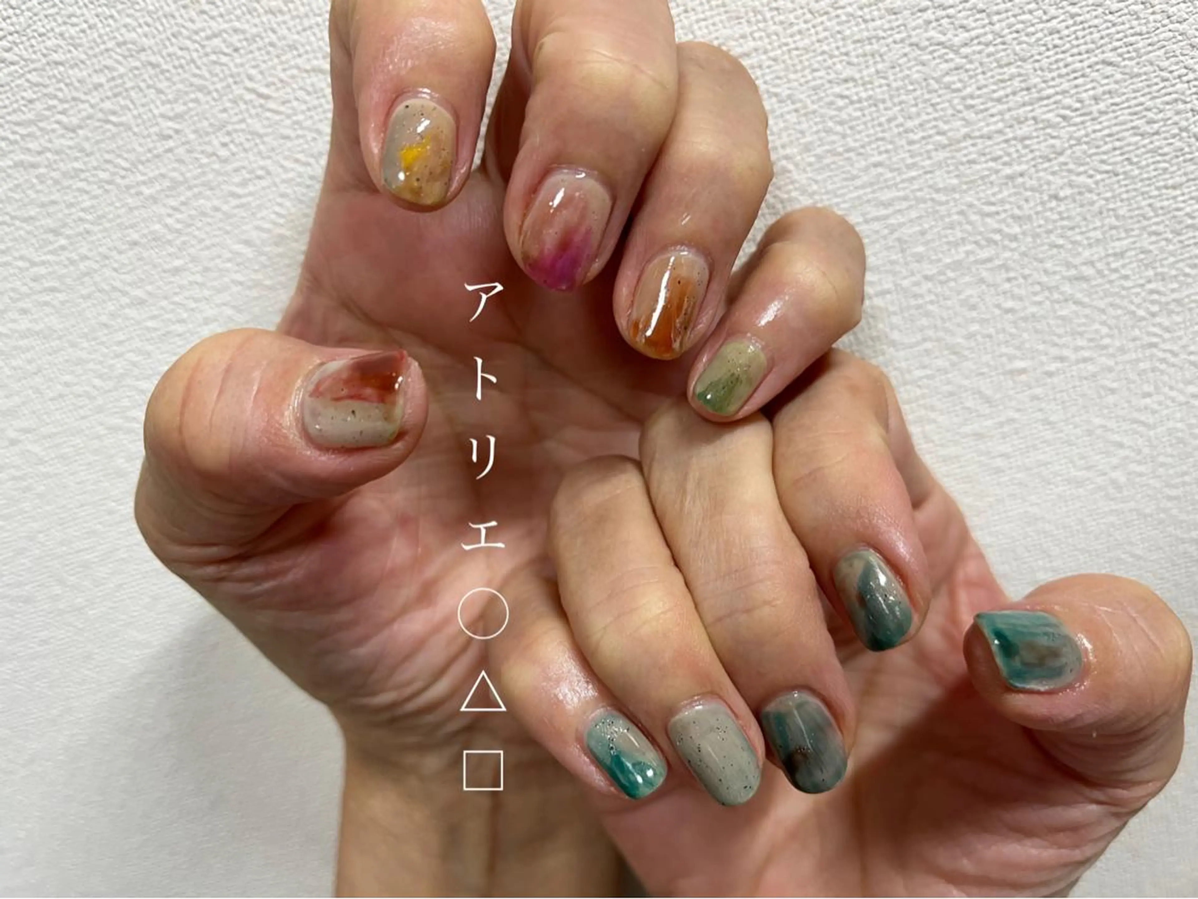 ネイル ハンドネイル アトリエ ○△□のネイルデザイン