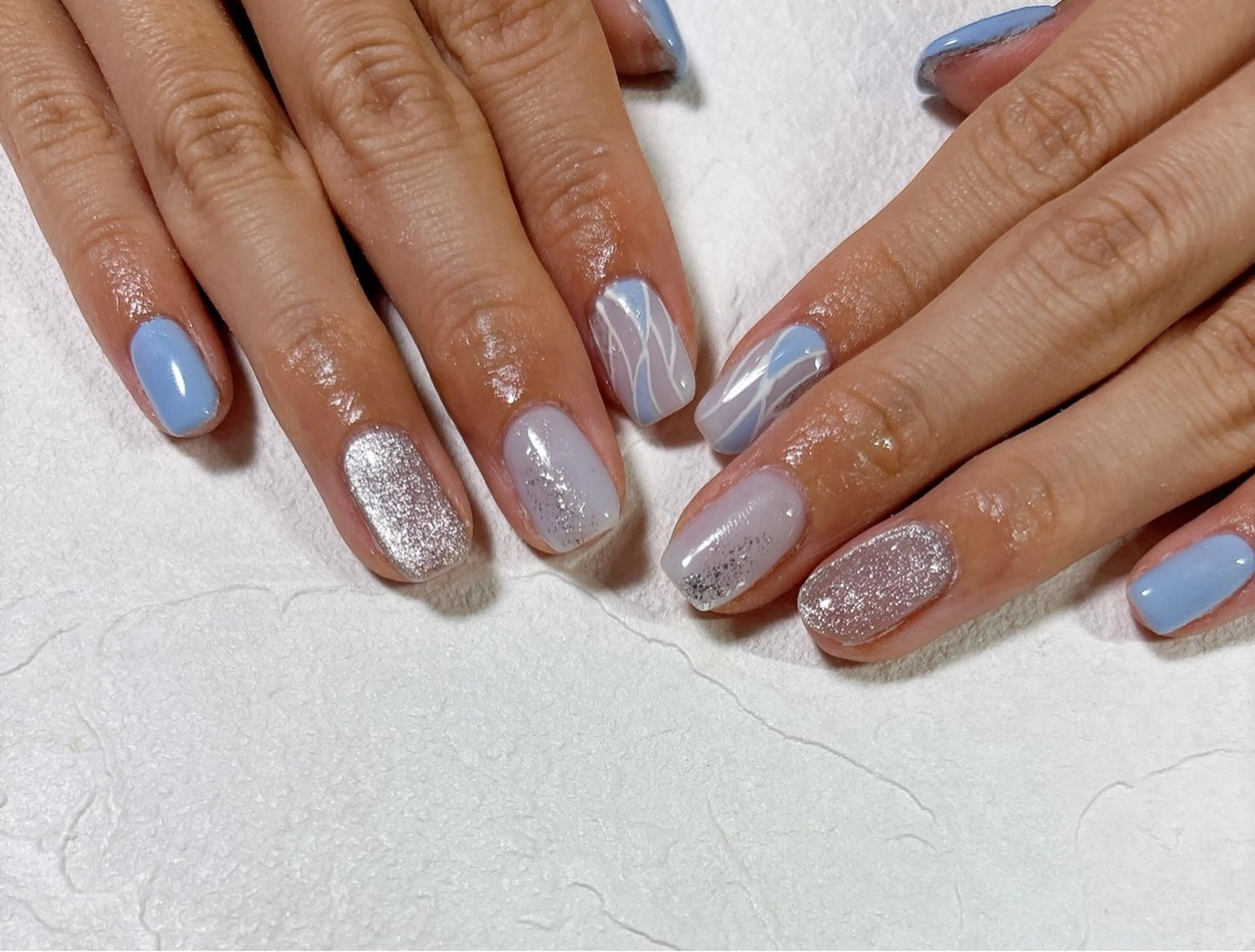 ネイル オーロラネイル ブルー フットネイル フレンチネイル ジェルネイル ハンドネイル kiki nail 二子玉川のネイルデザイン