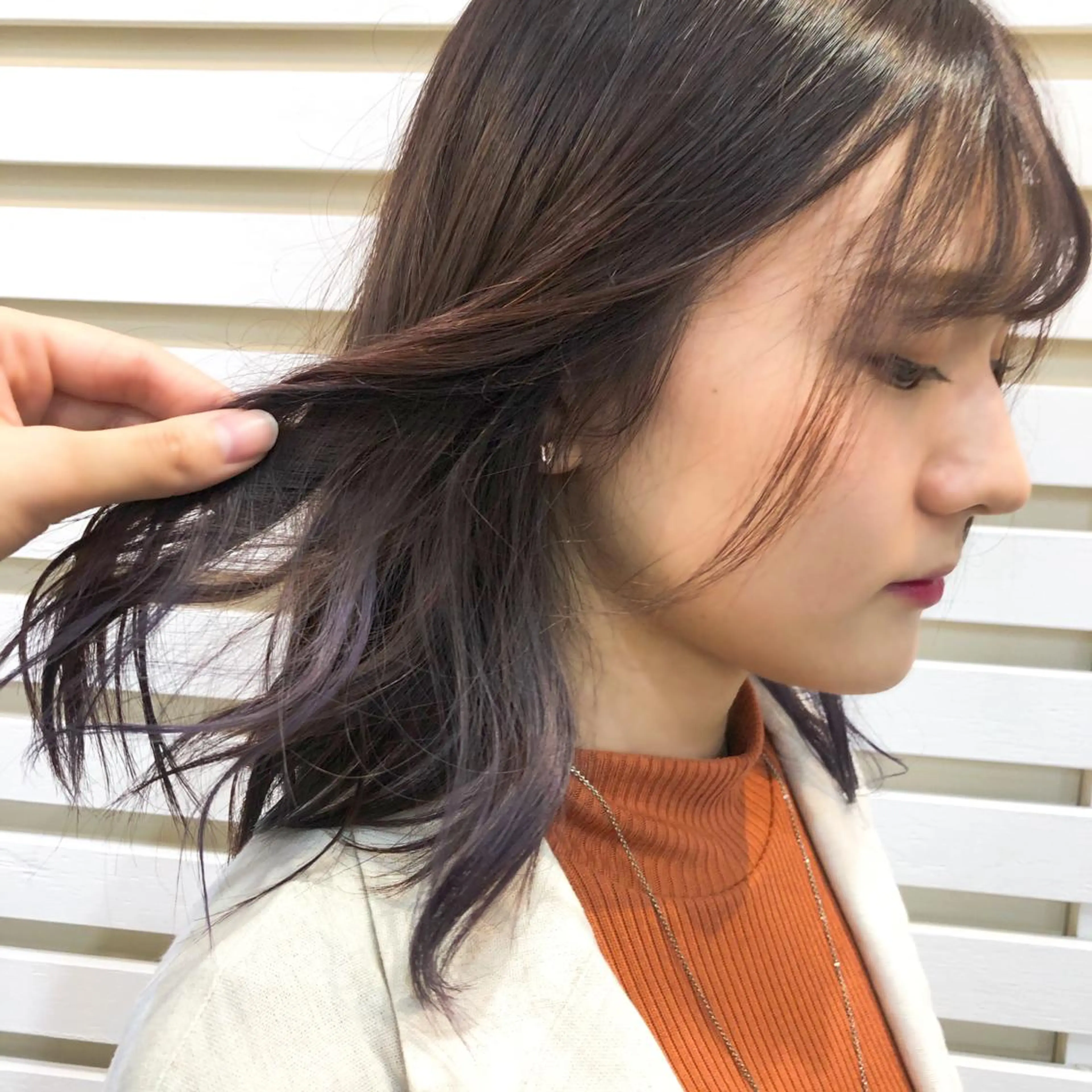セミロング カラー バイオレットカラー サービス満足度 No1👑植田愛夕のヘアスタイル