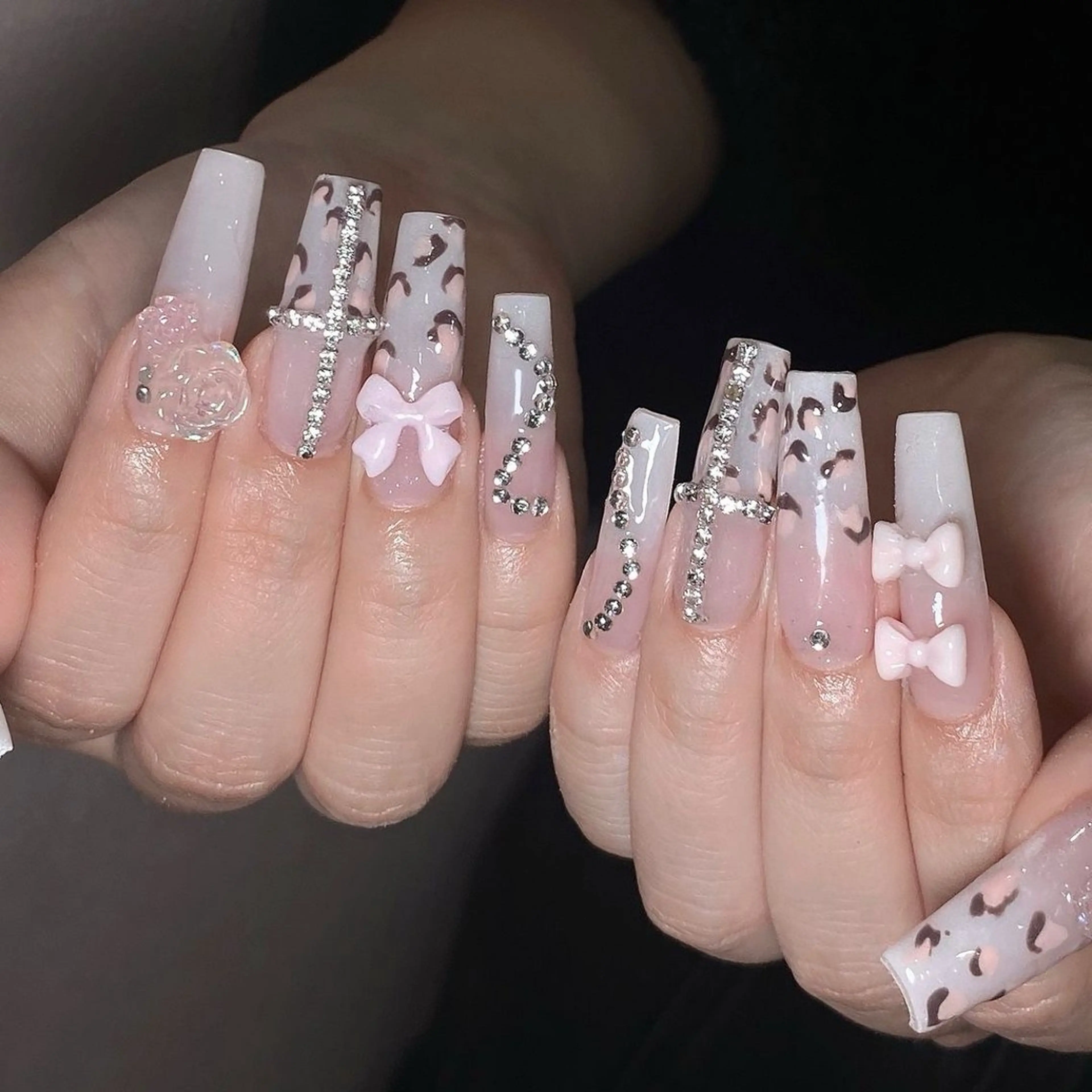 ネイル アートネイル 長さ出し ハンドネイル ハンドケア DarkHoney 池袋店のネイルデザイン