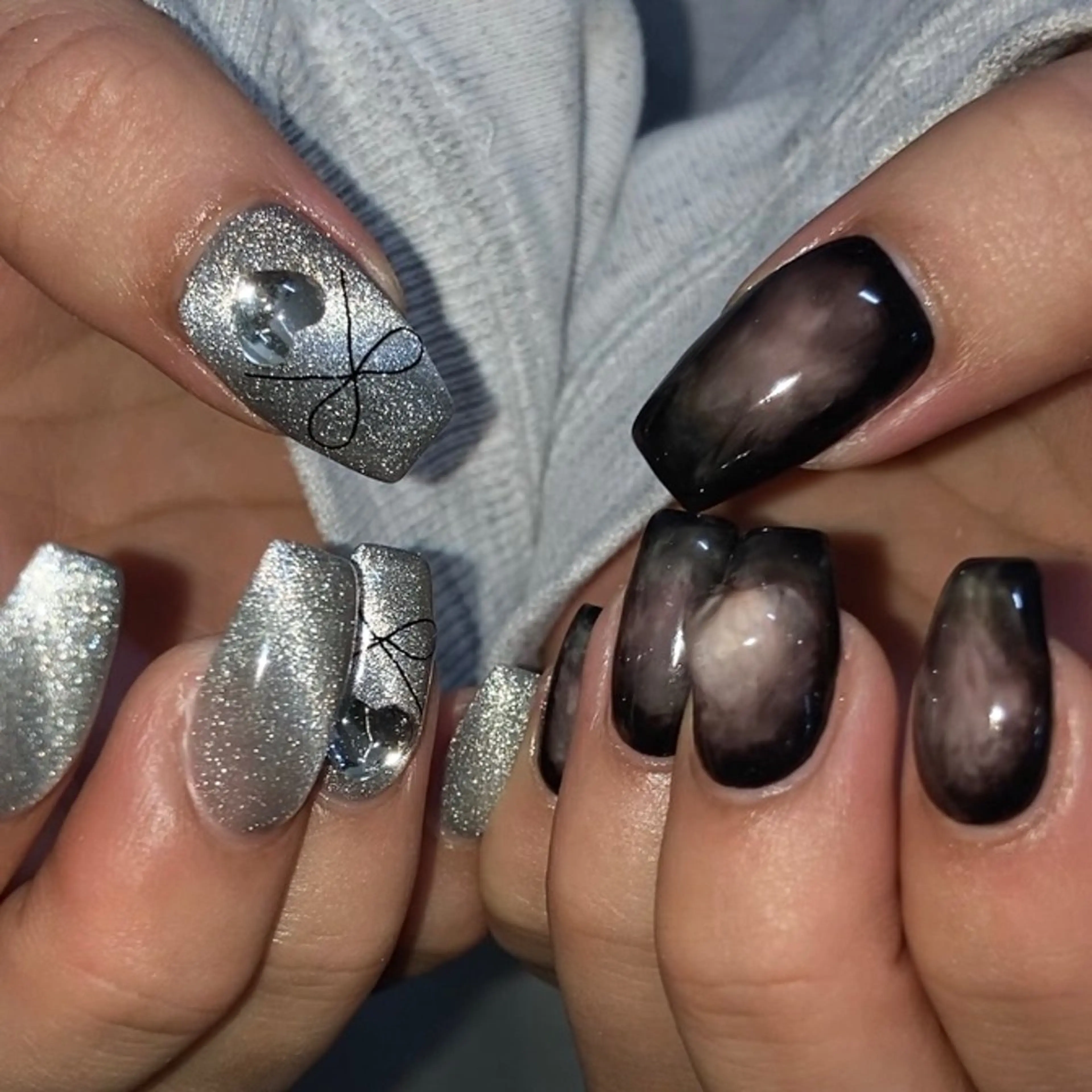 ネイル ハンドネイル フットネイル kana/モード ・グランジ⛓🎼のネイルデザイン