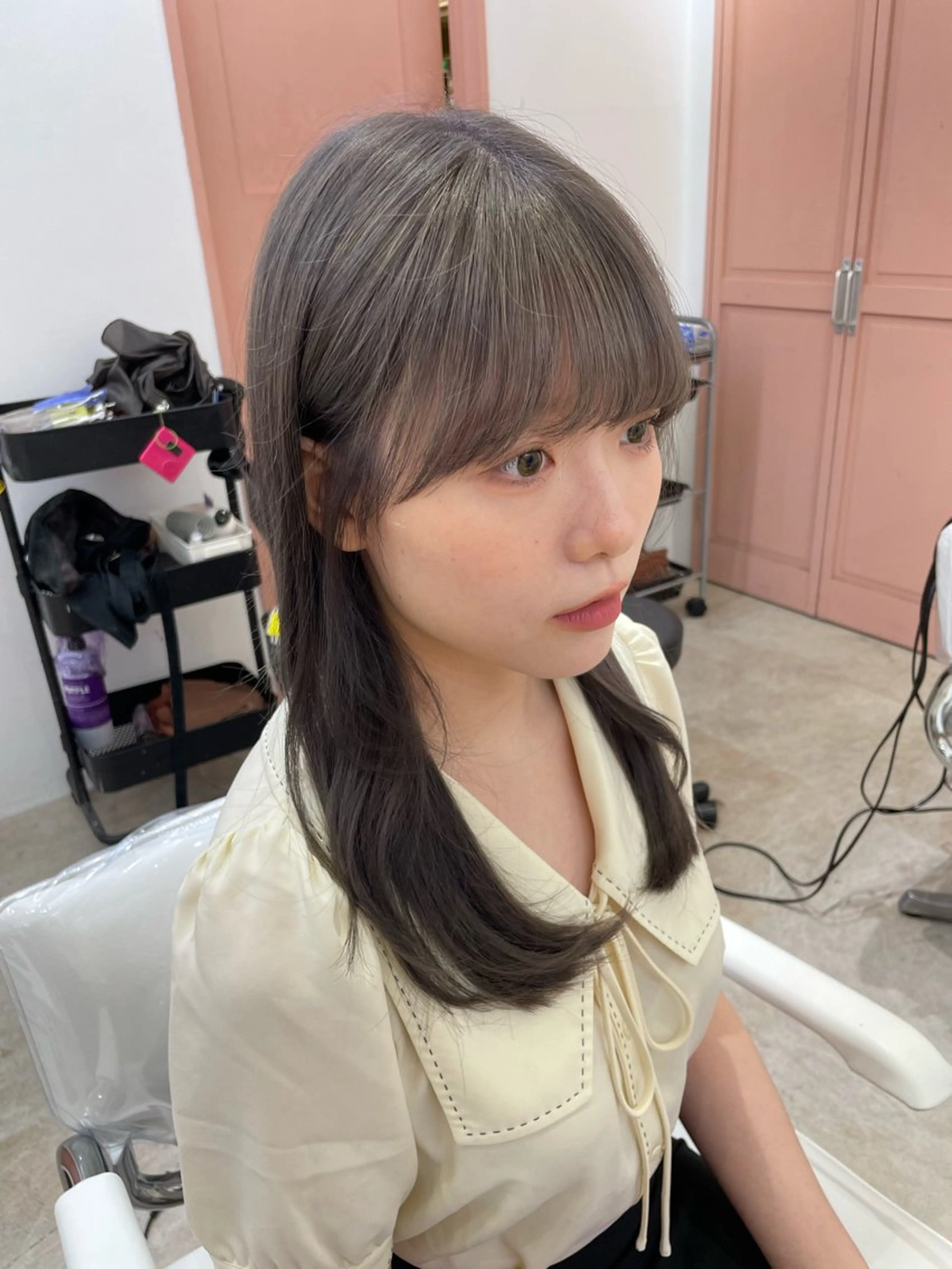 ミディアム カラー ワンホンレイヤー 福岡天神RAIRAのヘアスタイル