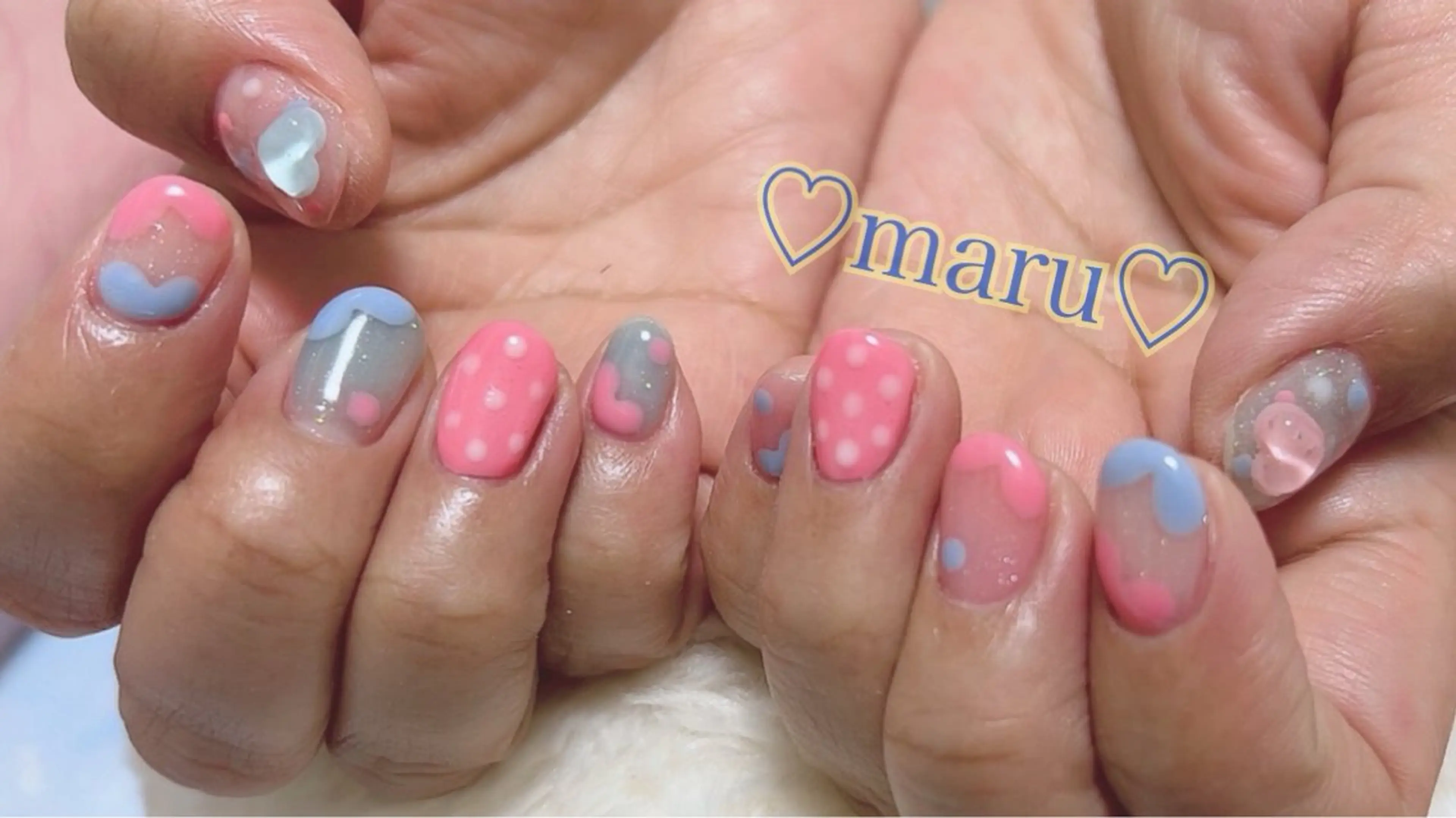 ネイル ハンドネイル フットネイル まるみ♡8/25- 31お休み🙇‍♀️のネイルデザイン