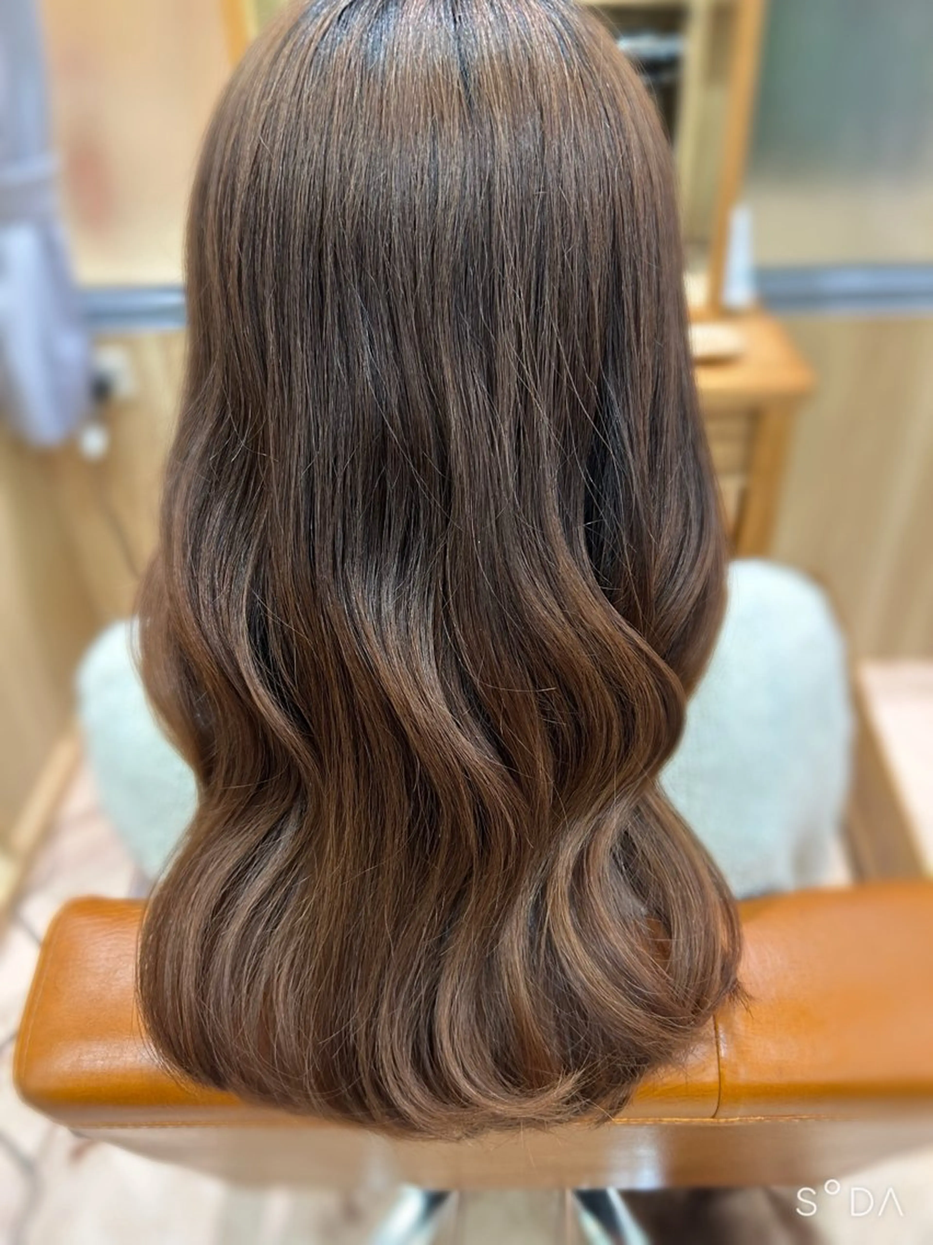ロング KISEIセルバテラス店所属・とまべちひな/ショー ト/透明感カラーのヘアスタイル