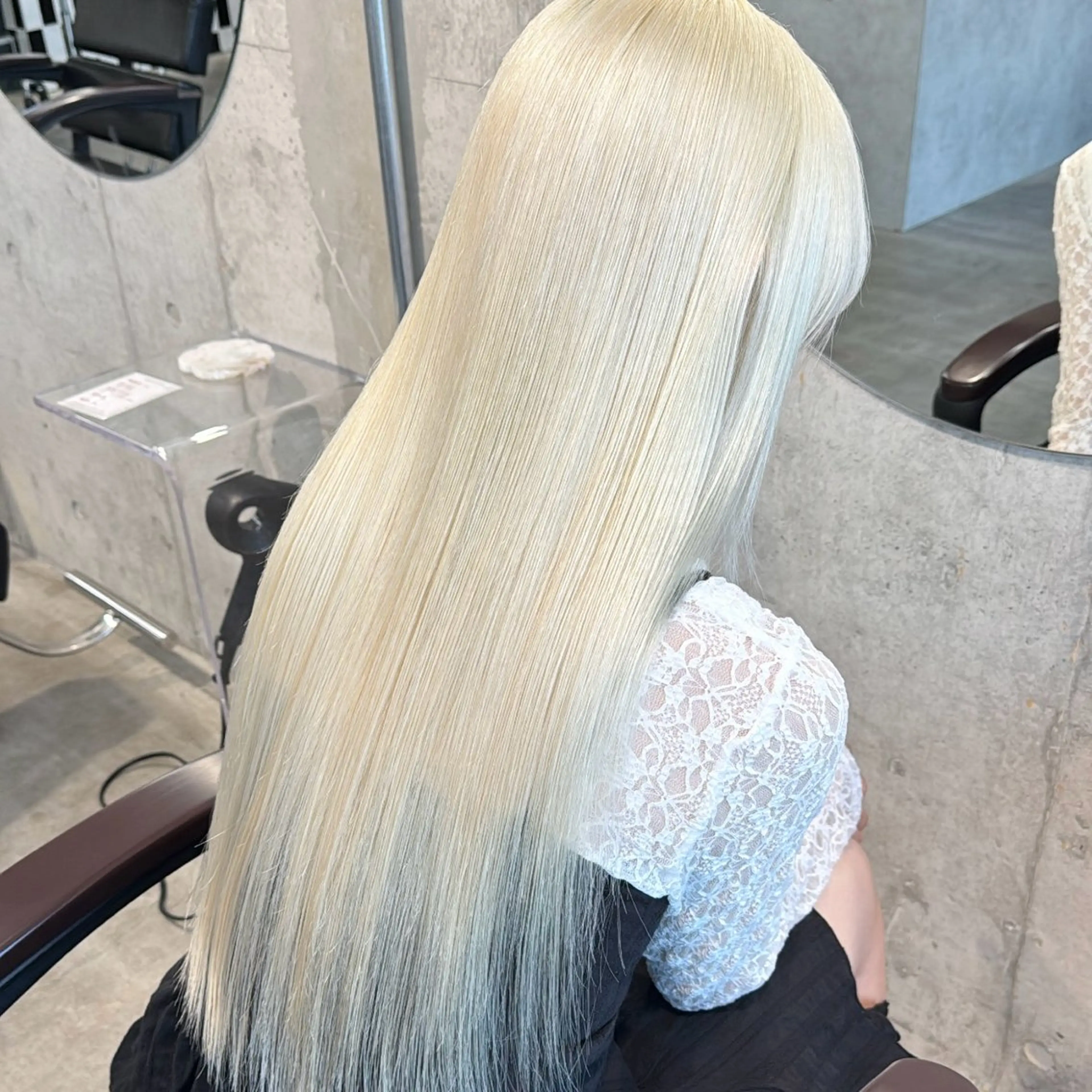 ロング カラー パーマ ヘアアレンジ メンズ キッズ ヘアカラー トリートメント ハイトーン/ピンク 💗モモ໒꒱のヘアスタイル