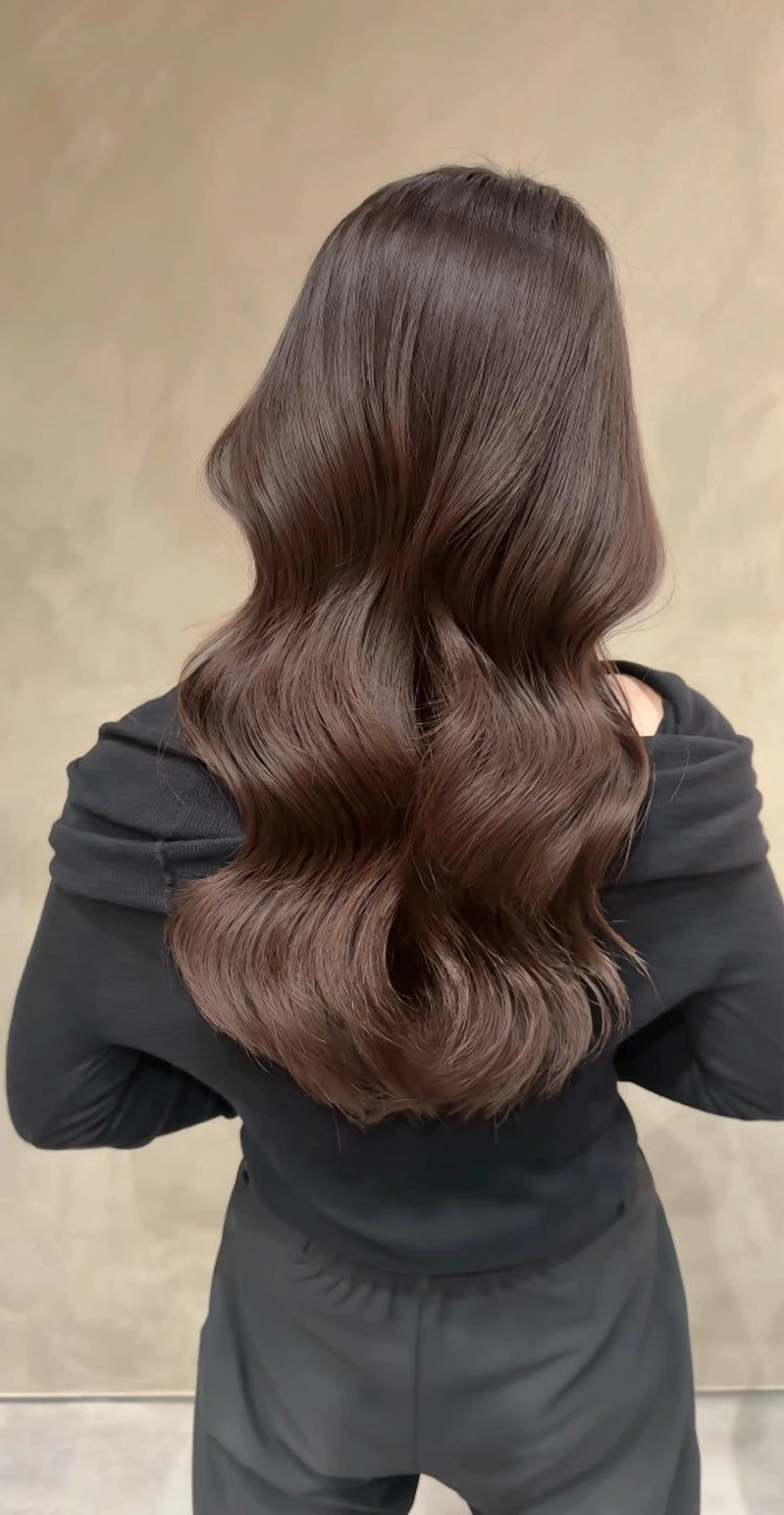 ロング レイヤーカット 三浦 秀太郎のヘアスタイル