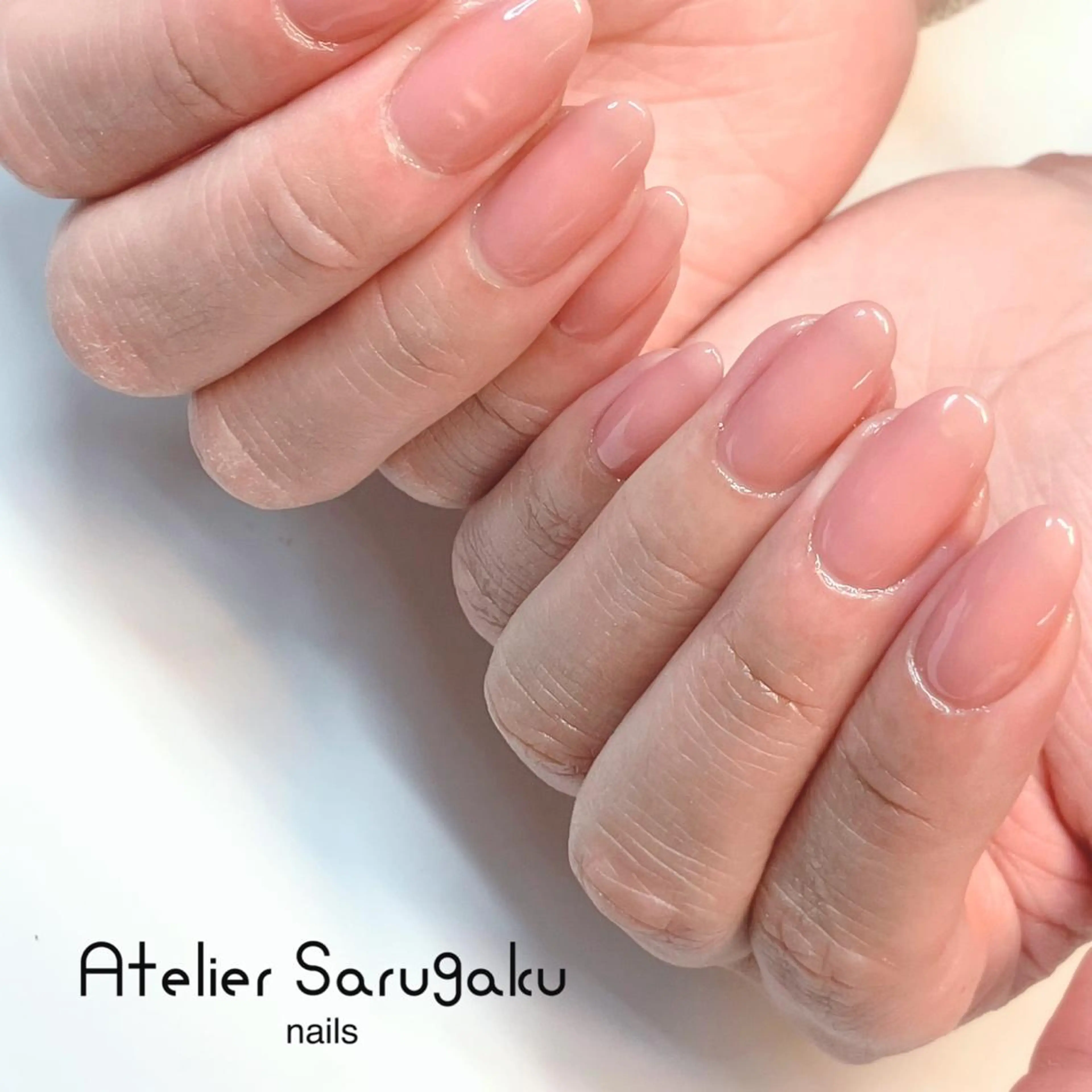 ミディアム ハンドネイル sususu. shiomiのネイルデザイン
