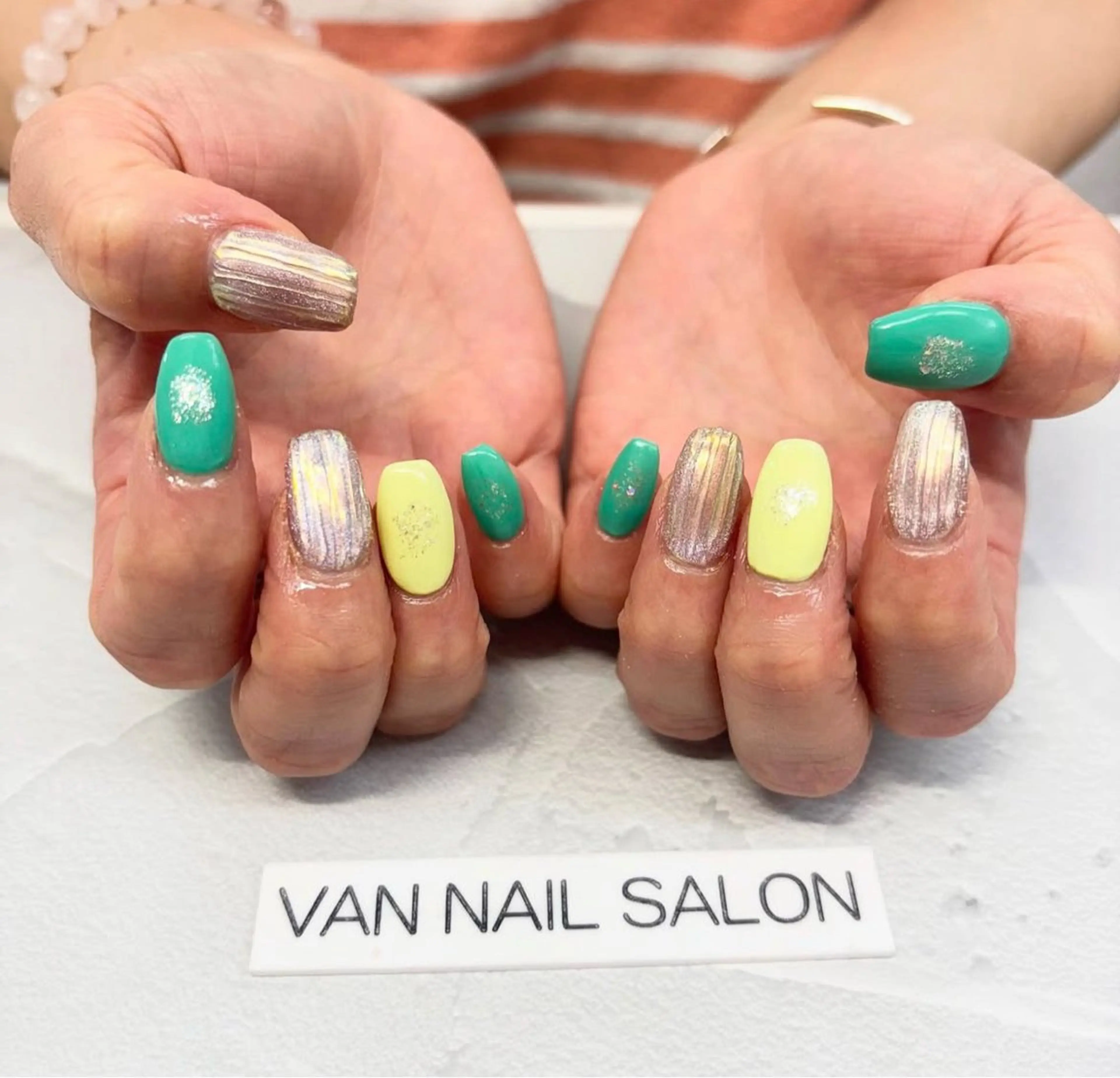 ネイル ハンドネイル Van Nail 本厚木店所属・Van Nail Salonのネイルデザイン