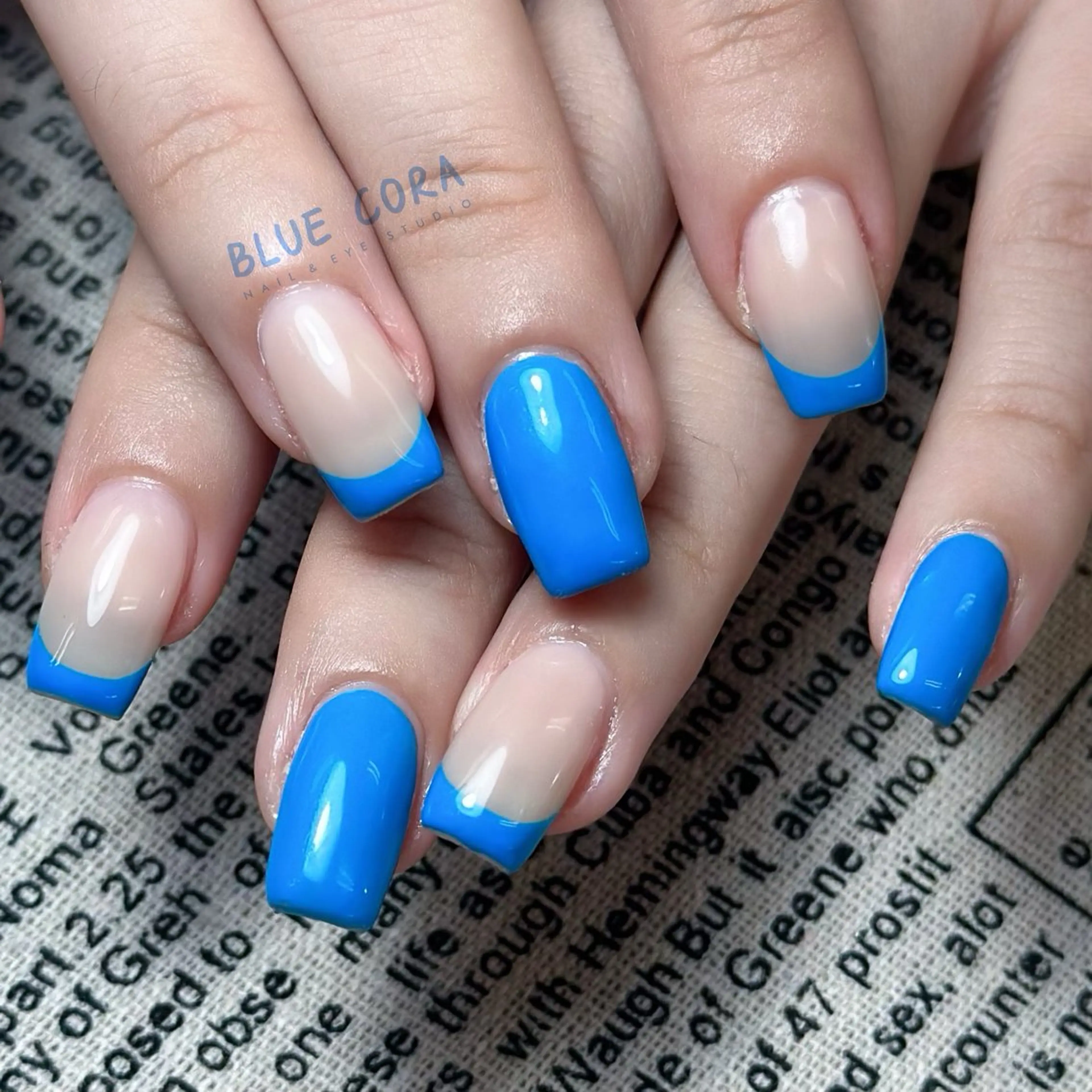 ネイル ハンドネイル ハンドケア BLUE CORA所属・BLUE CORAのネイルデザイン