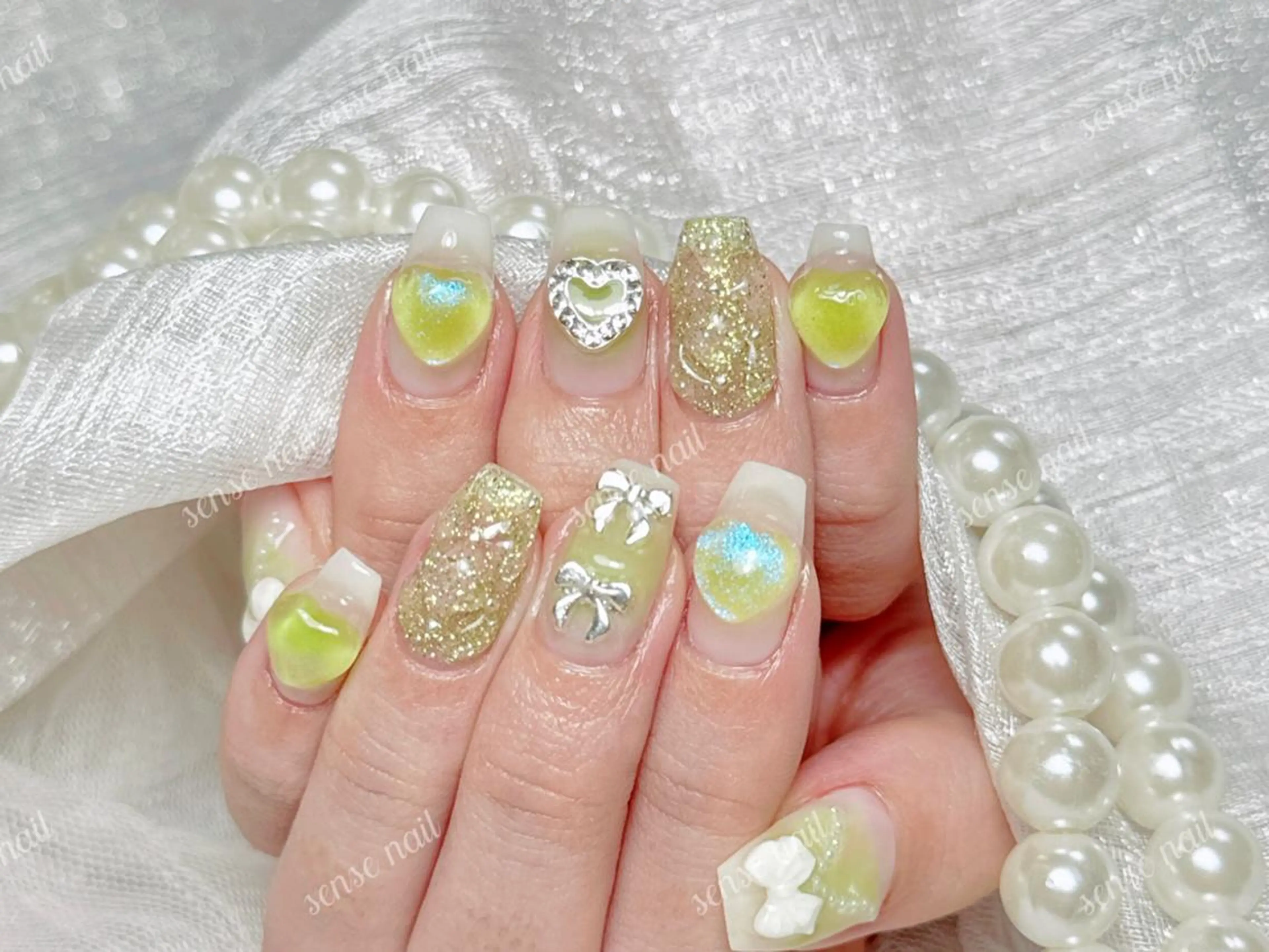 ネイル Kurieitibu 🍬Byu~tīのネイルデザイン