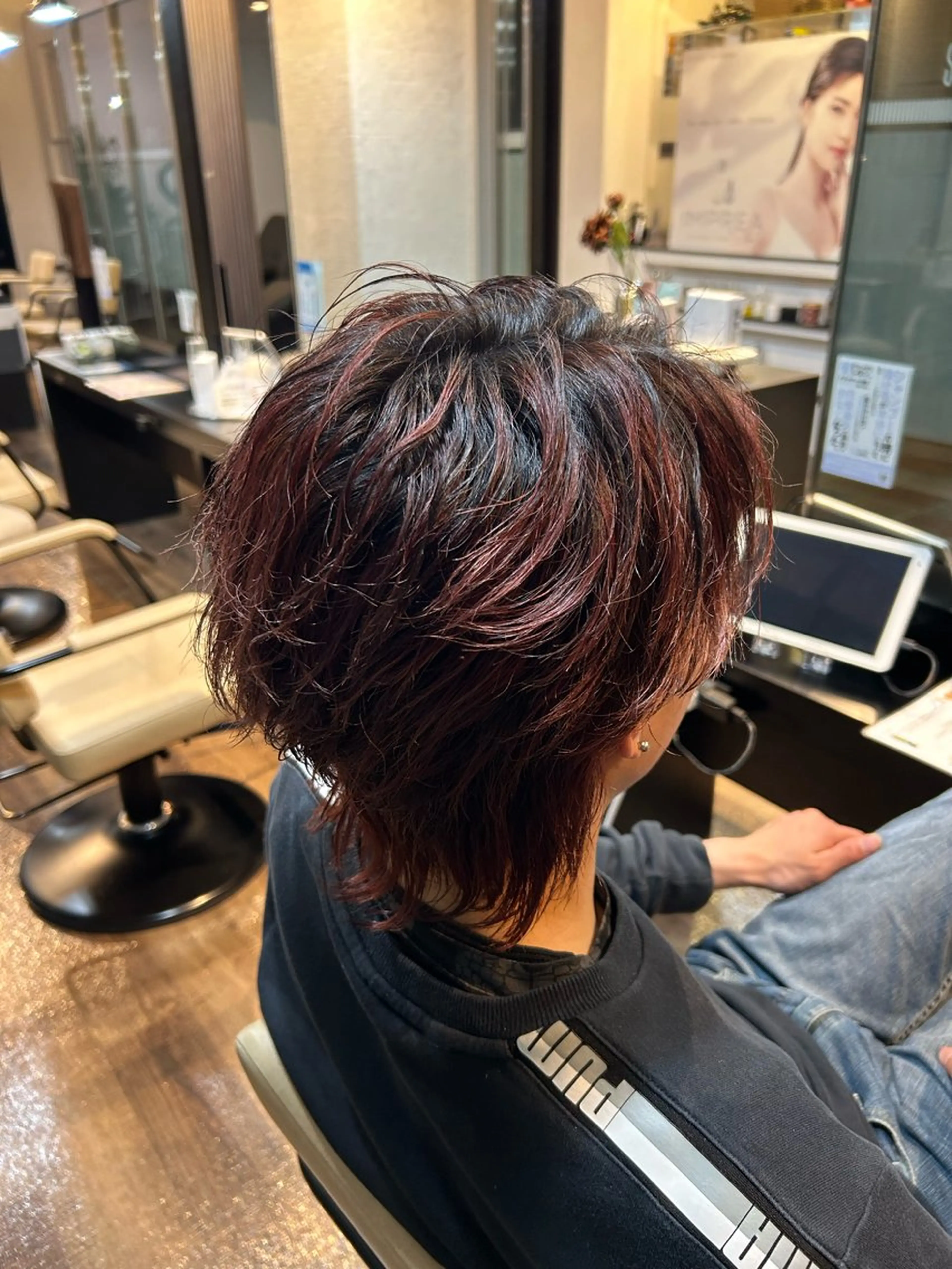 カラー メンズ メンズブリーチ ブリーチ STYLE皆実店所属・黒岩 宏希のヘアスタイル