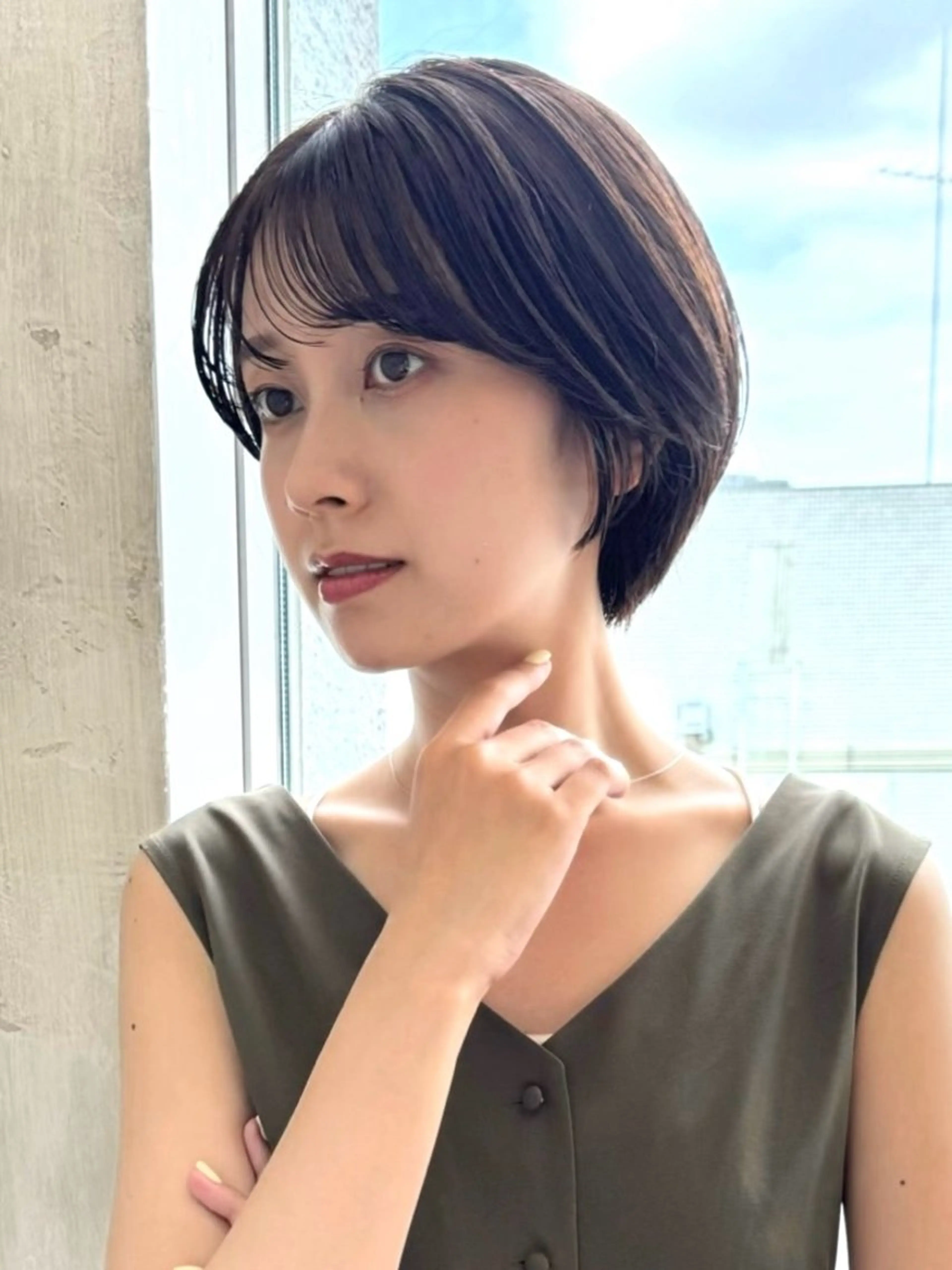 ショート カラー カット トリートメント 💍新宿ショート 💍岩田莉奈のヘアスタイル