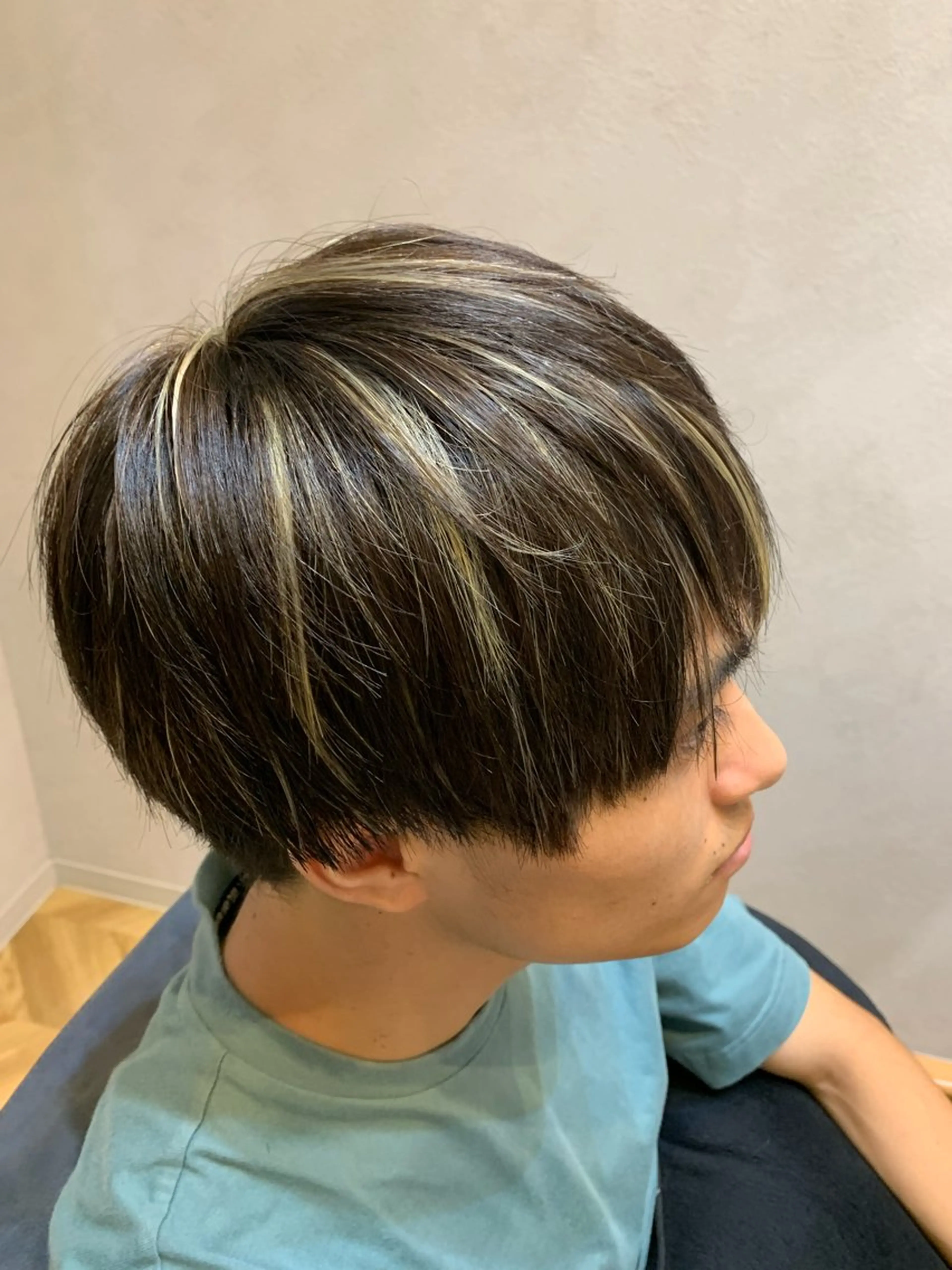 メンズ ヘアカラー newiネウィ _naoのヘアスタイル