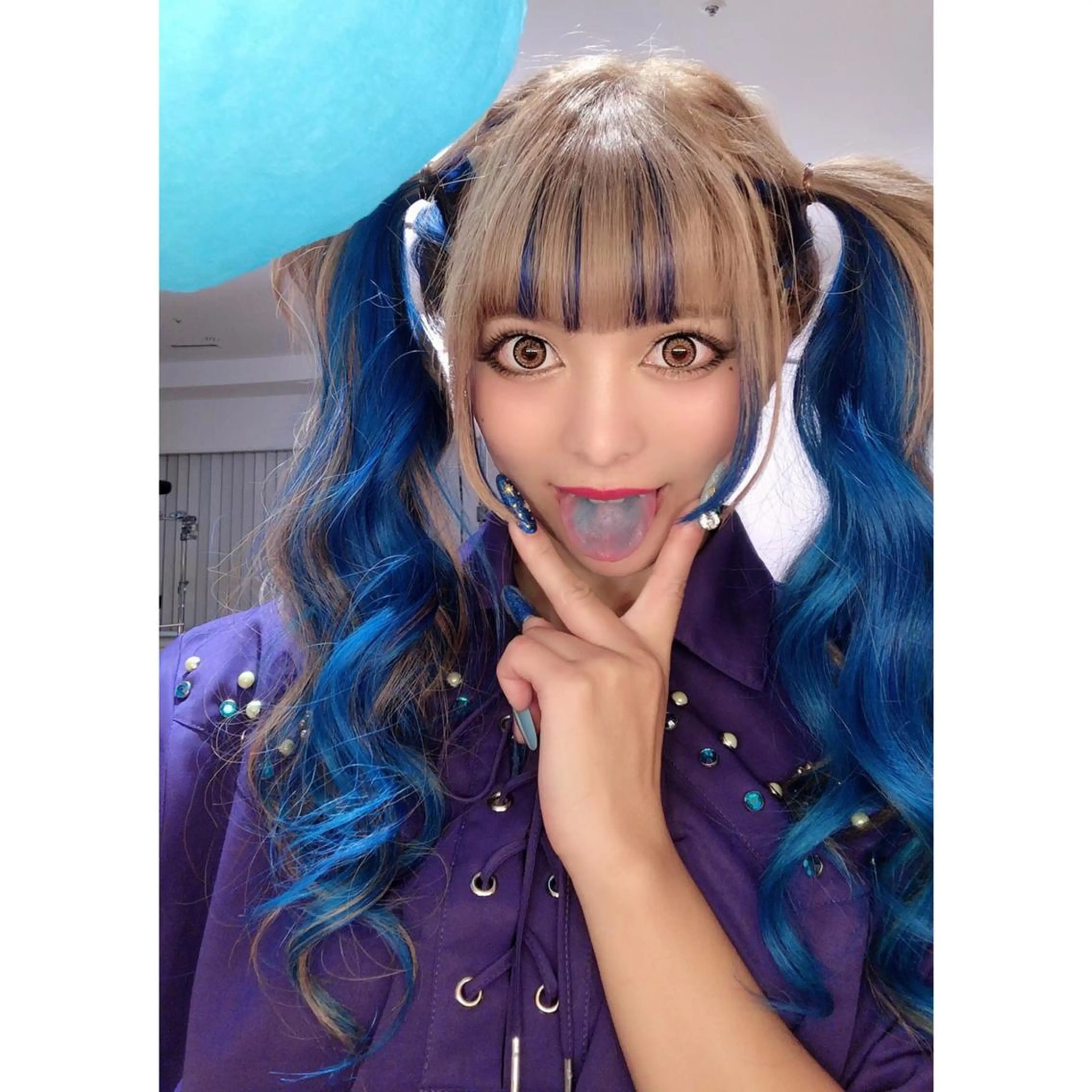 ロング カラー エクステ ヘアカラー トリートメント エクステ 韓国カラー/エクステ carryのヘアスタイル
