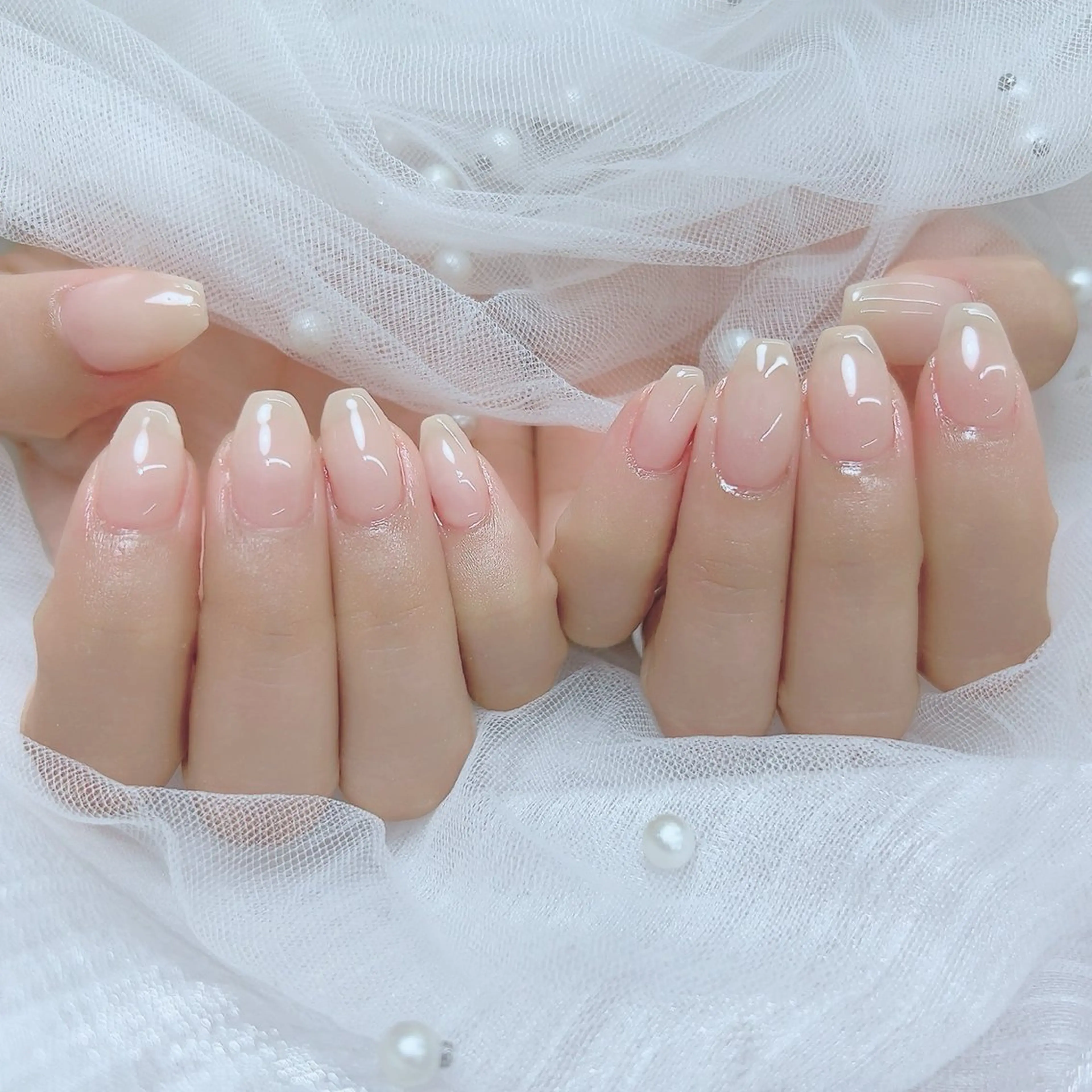 ネイル シンプルネイル ハンドネイル 🤍LOTUS渋谷 natsuki🤍のネイルデザイン