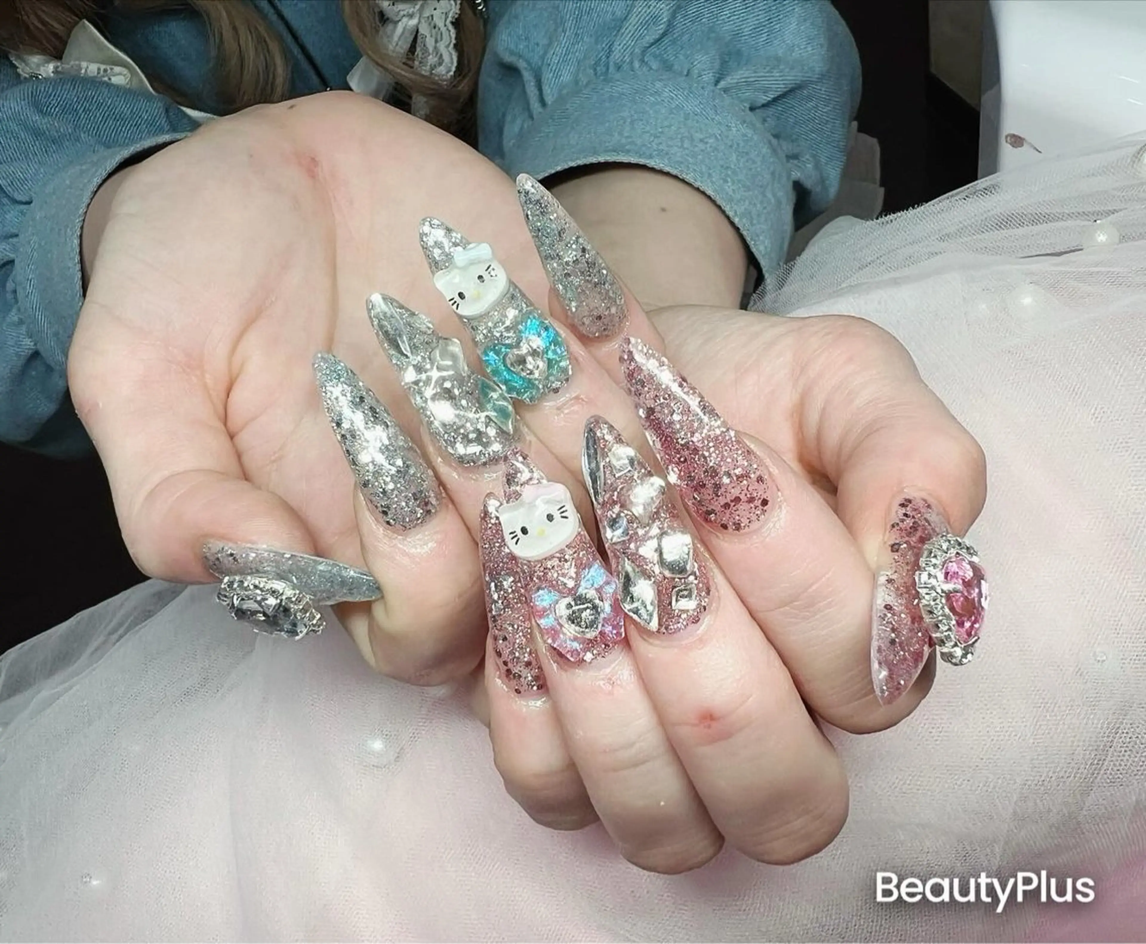 ネイル ガールネイルサロン所属・ガール　ネイルサロン 垣内　英里のネイルデザイン