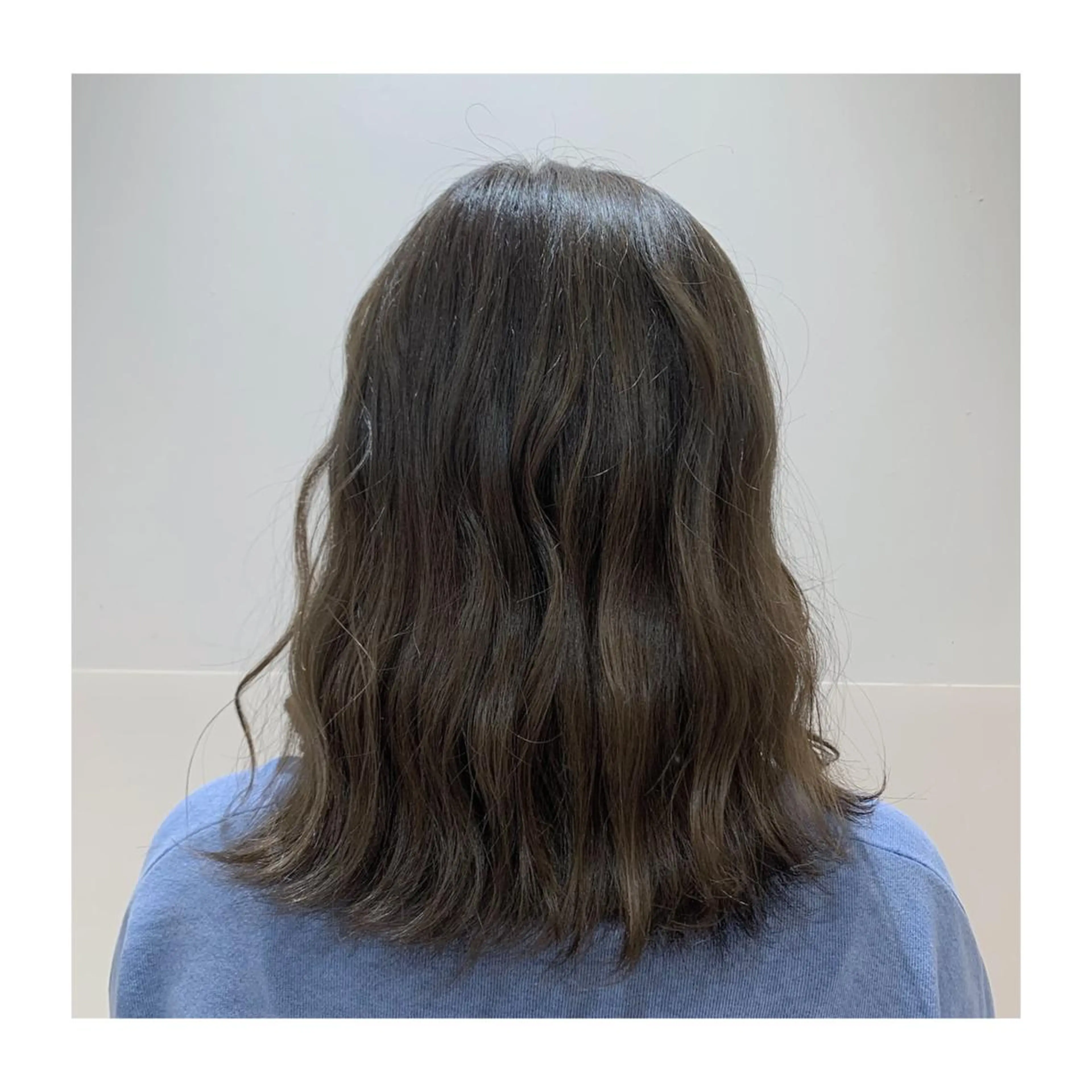 カラー グレージュ 韓国ヘア 🎀中川綾乃🎀のヘアスタイル