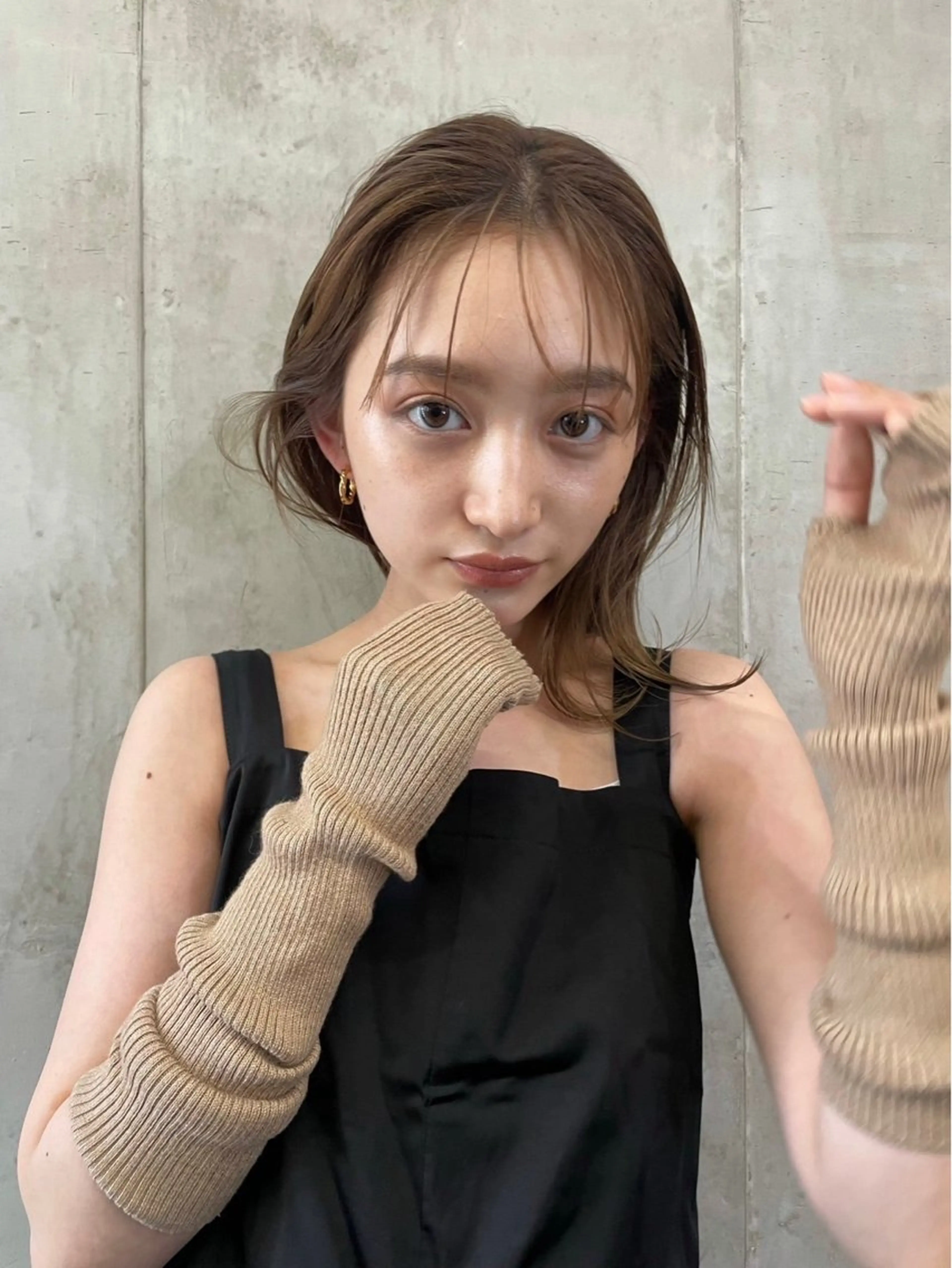 ミディアム カラー ベージュカラー ブリーチ ケアブリーチ 透明感カラー ダブルカラー ヘアカラー SALT WATER所属・🫐 𝐌𝐚𝐨 🫐ボブモデル募集のヘアスタイル