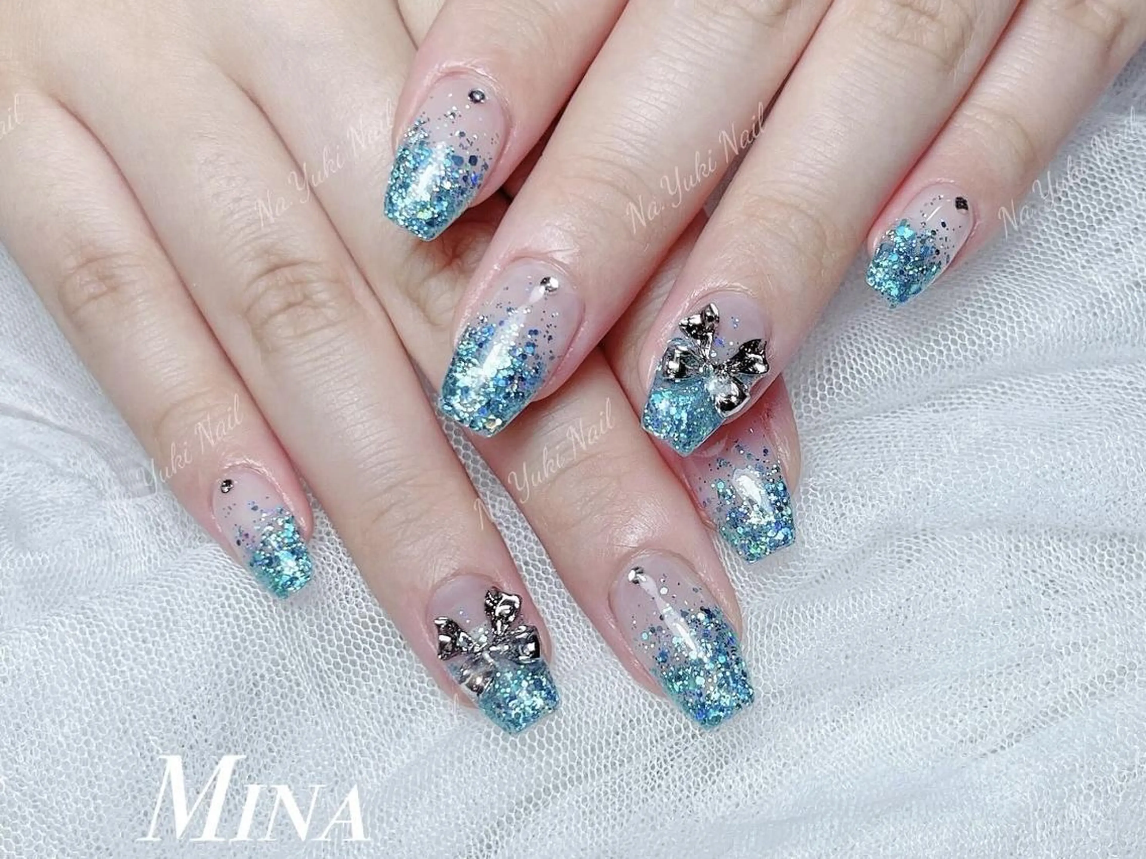 ネイル Queenie 🦋のネイルデザイン