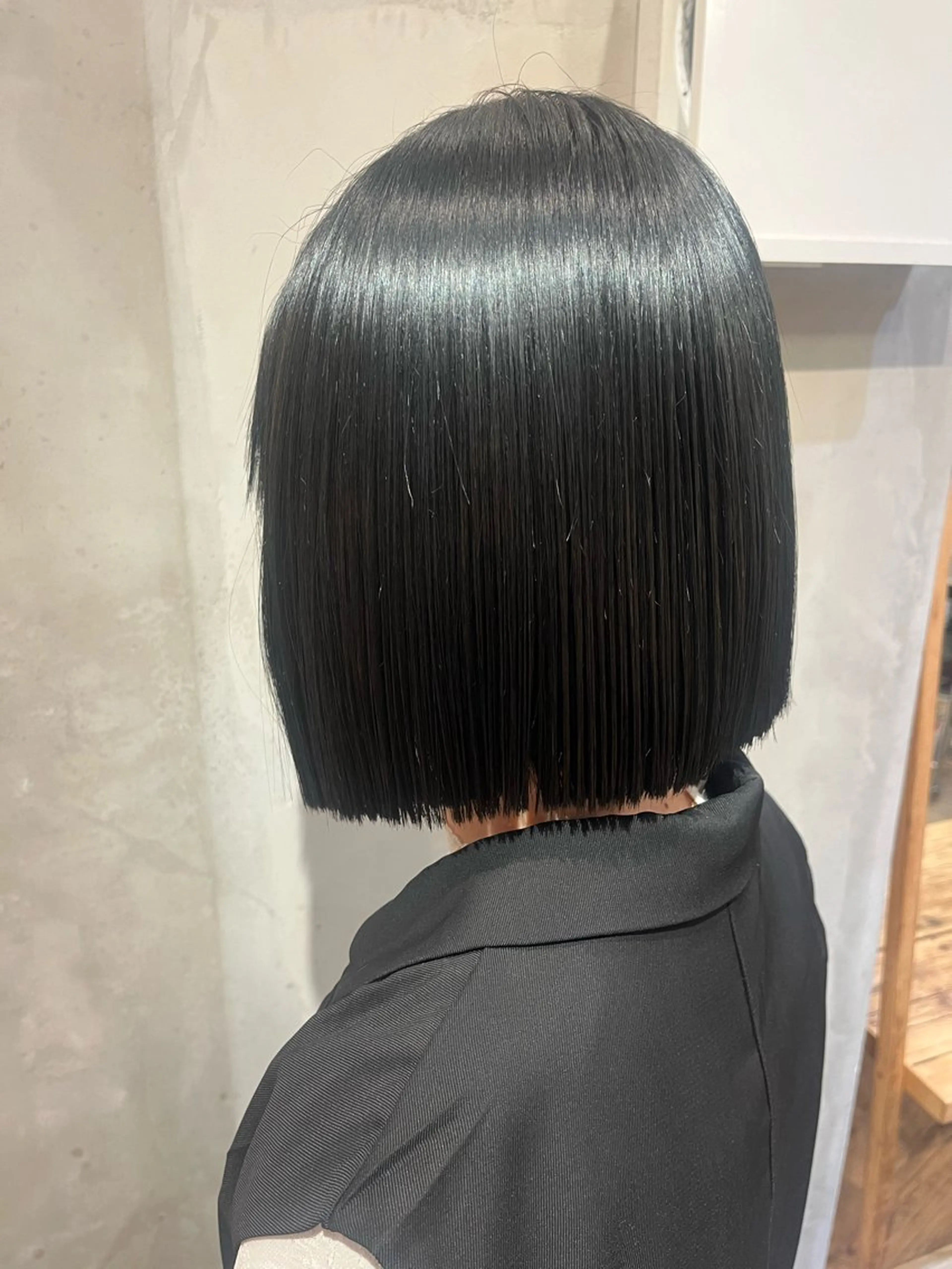 ショート カラー 和 真のヘアスタイル