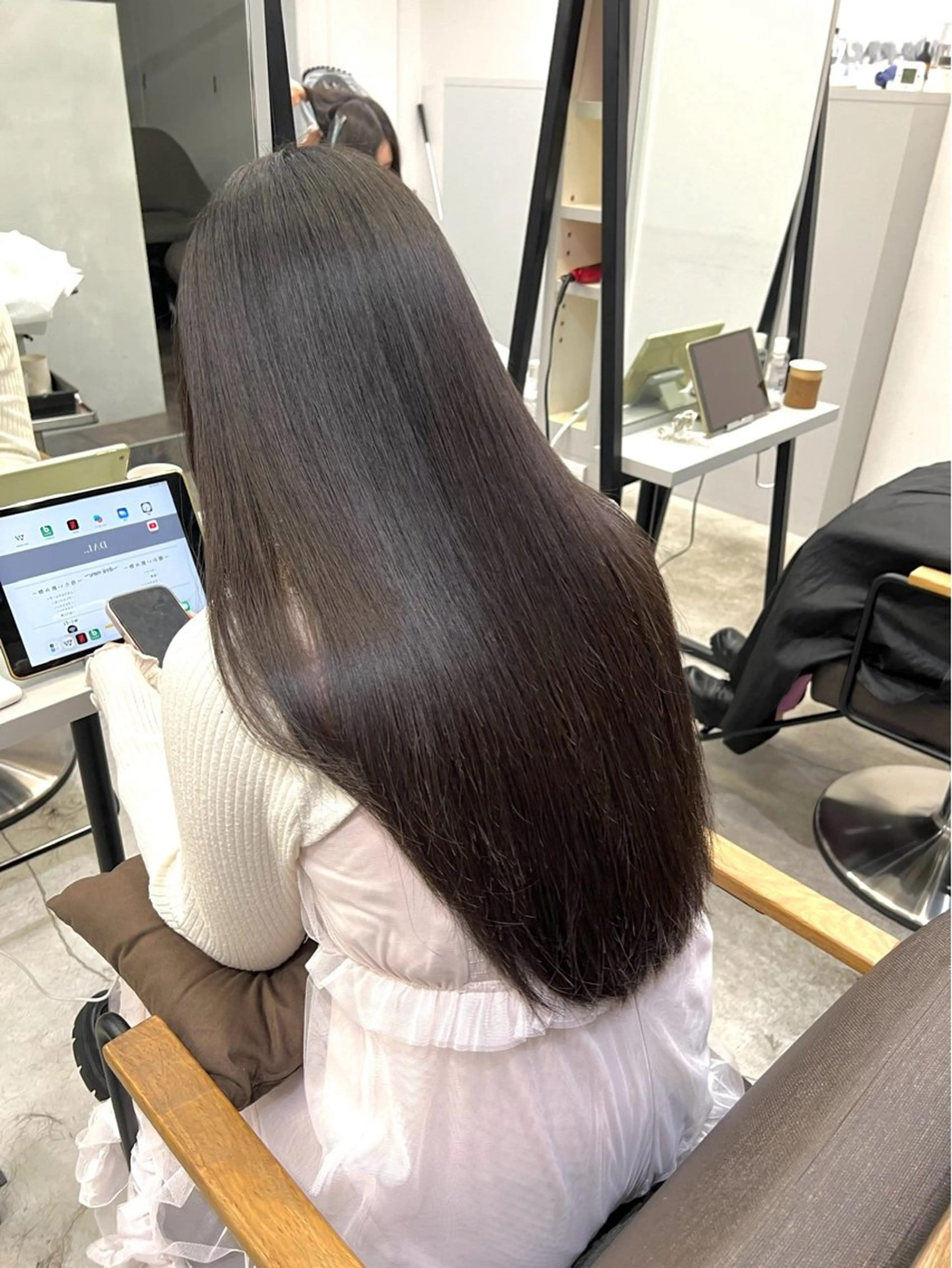 ロング カット 縮毛矯正 トリートメント ✨毛髪診断で絶対綺麗 ✨美髪艶髪専門✨高浪のヘアスタイル