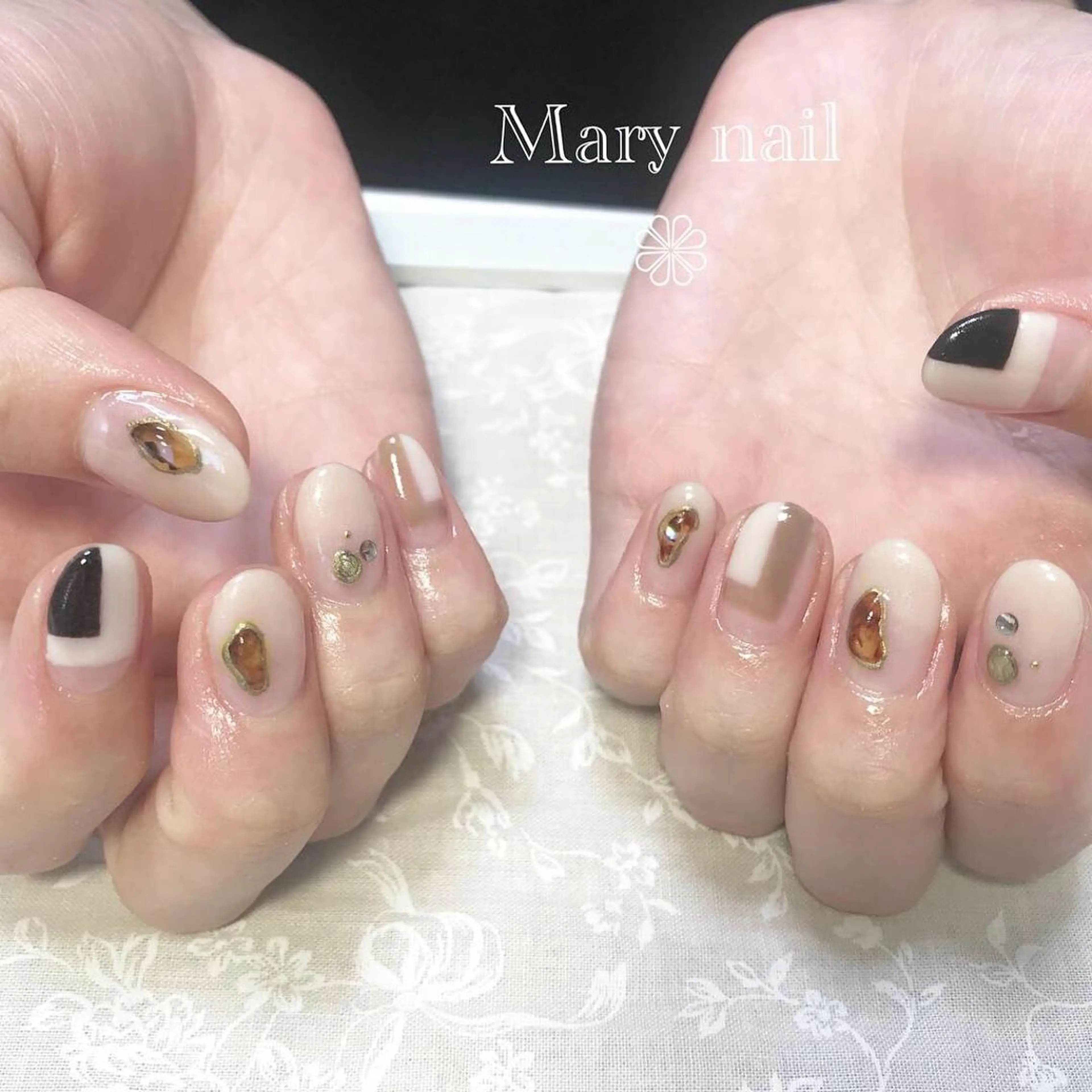 ネイル ニュアンスネイル WITH  NAIL ネイリストのネイルデザイン