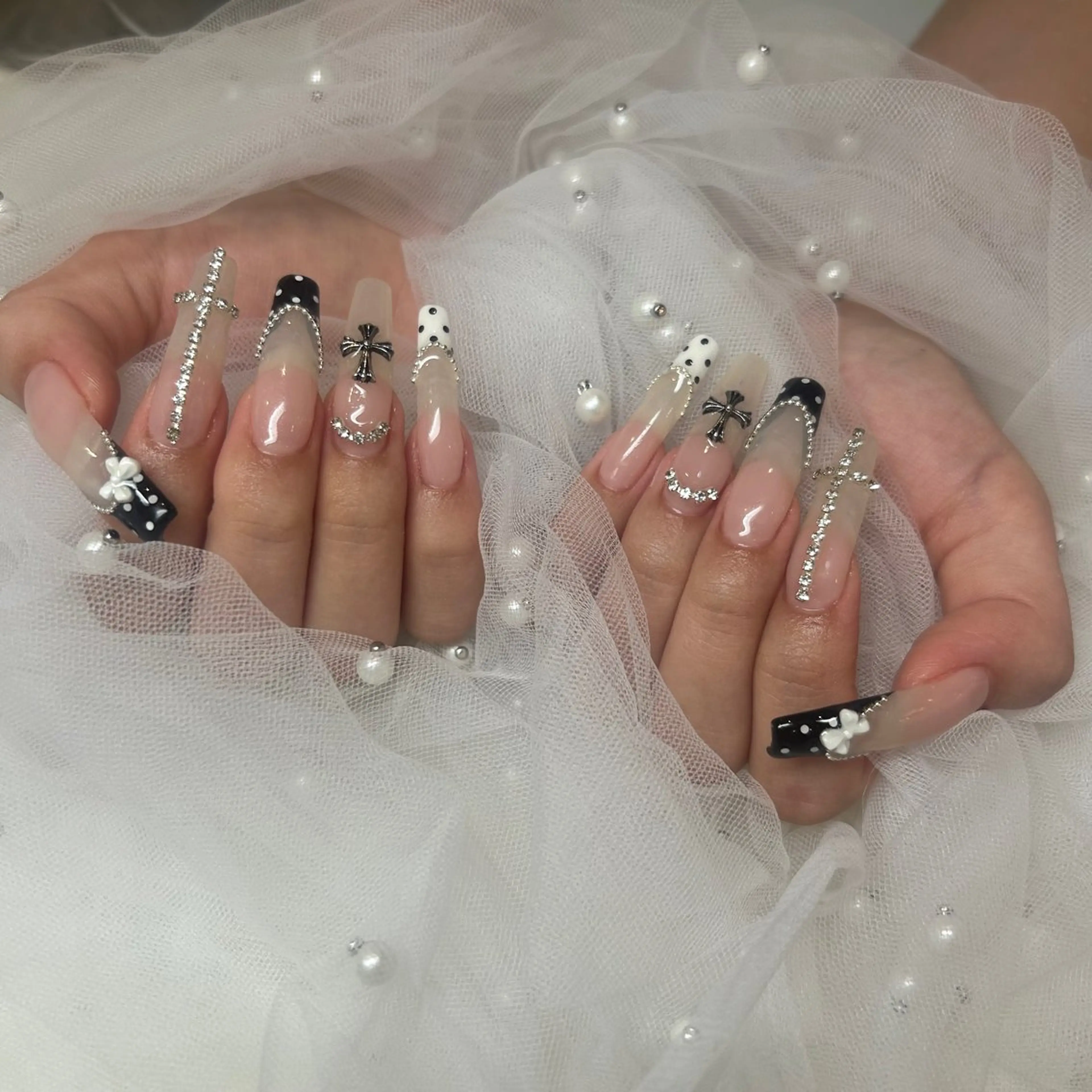 ネイル fein. rion☁️のネイルデザイン