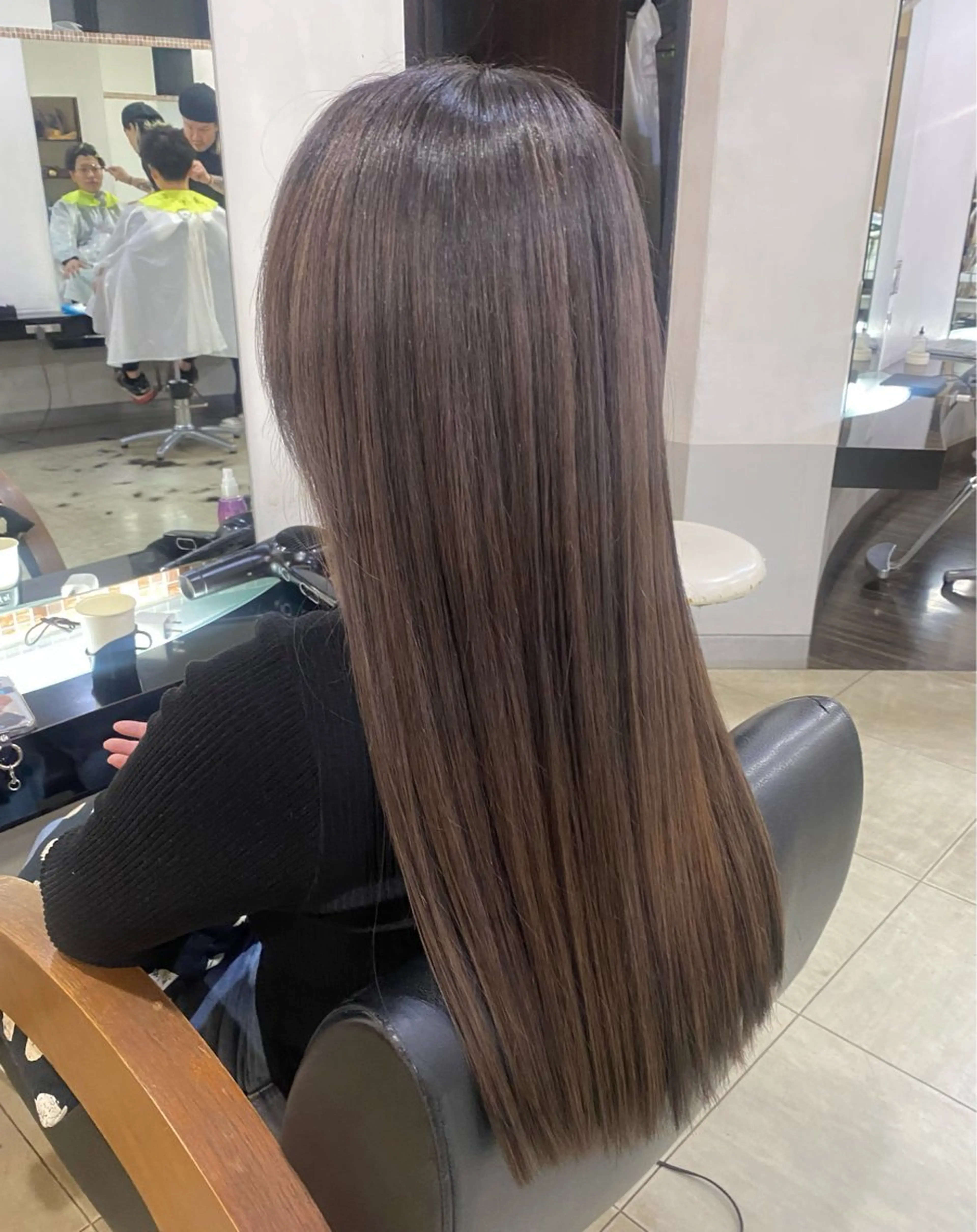 ロング カラー ヘアアレンジ グレージュ DISCOHAIRsanc（ルジャルダン町田）所属・烏山 達也のヘアスタイル