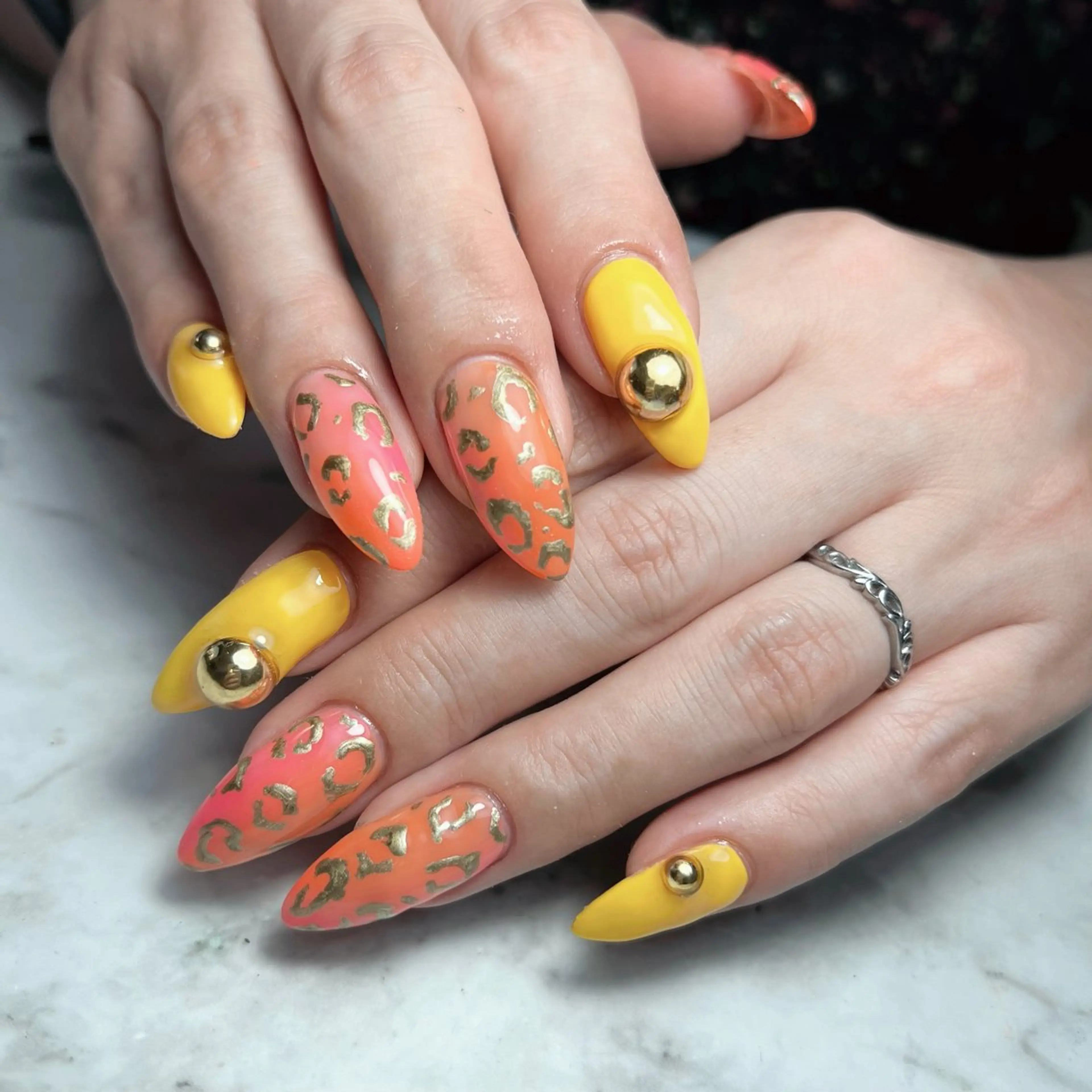 ネイル ハンドネイル Dia Nail AKIのネイルデザイン