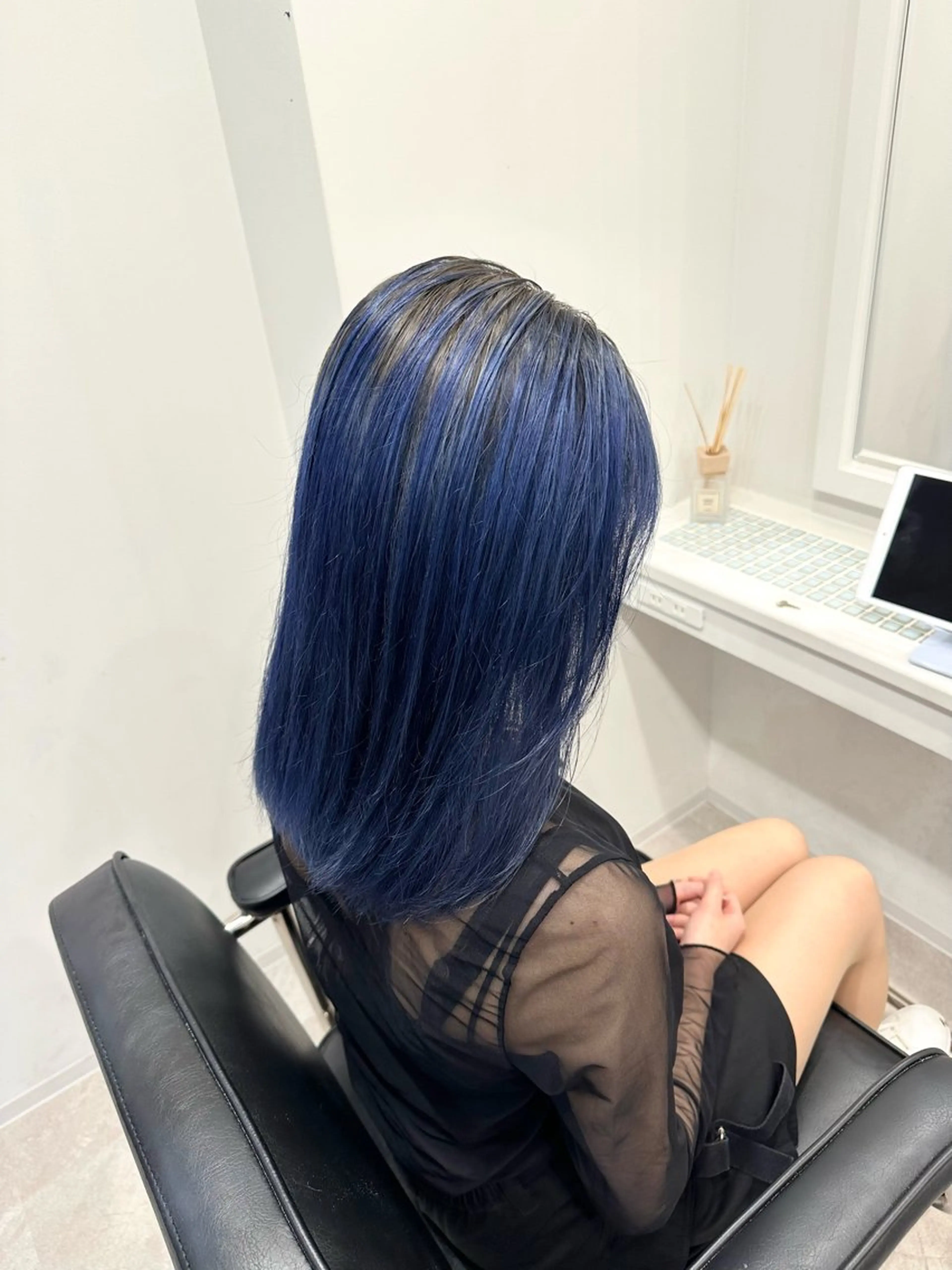 ミディアム カラー ヘアアレンジ バレイヤージュ ブリーチ ケアブリーチ レイヤーカット カット ヘアカラー SALOWIN京都河原町Suite店所属・外国人風レイヤー/ ハイトーンSHUのヘアスタイル