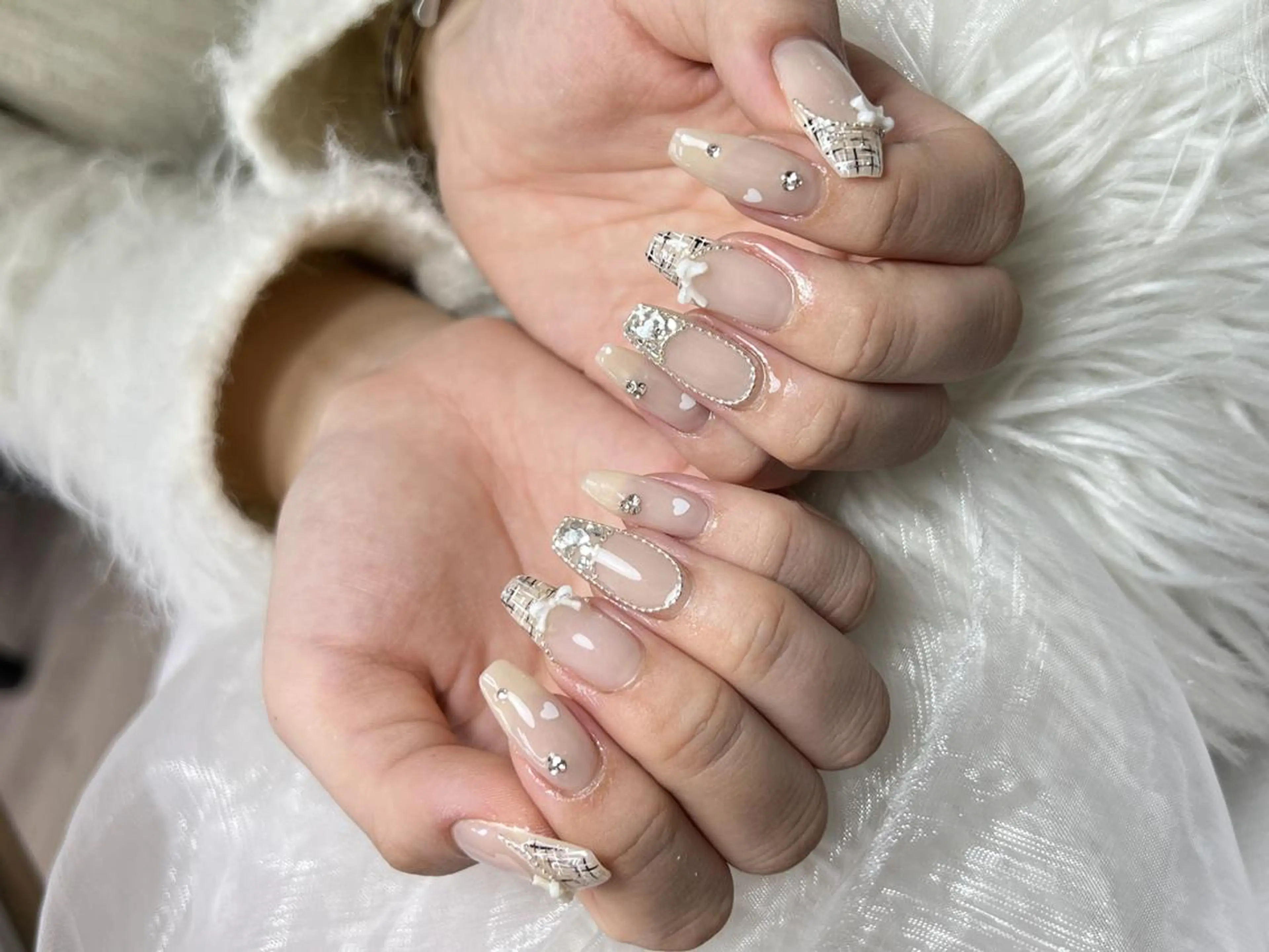 メンズ ネイル メンズ韓国風 アートネイル フレンチネイル ジェルネイル キラキラネイル Bloom kabukiのネイルデザイン