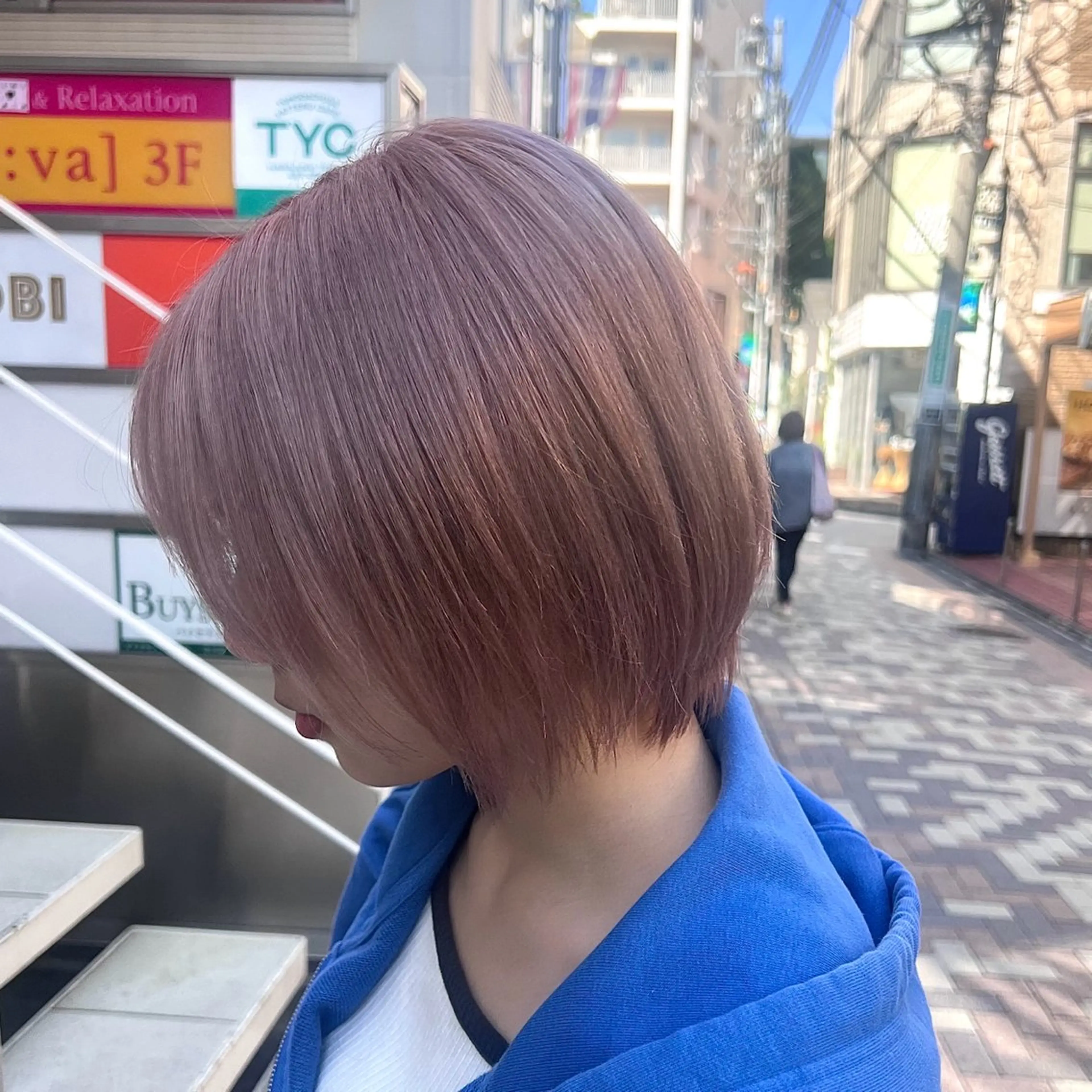 ショート カラー ベージュカラー ブリーチ ハイトーンカラー ピンクカラー ピンクベージュ 💖ブリーチ/暖色 𝐘𝐮𝐢💖のヘアスタイル