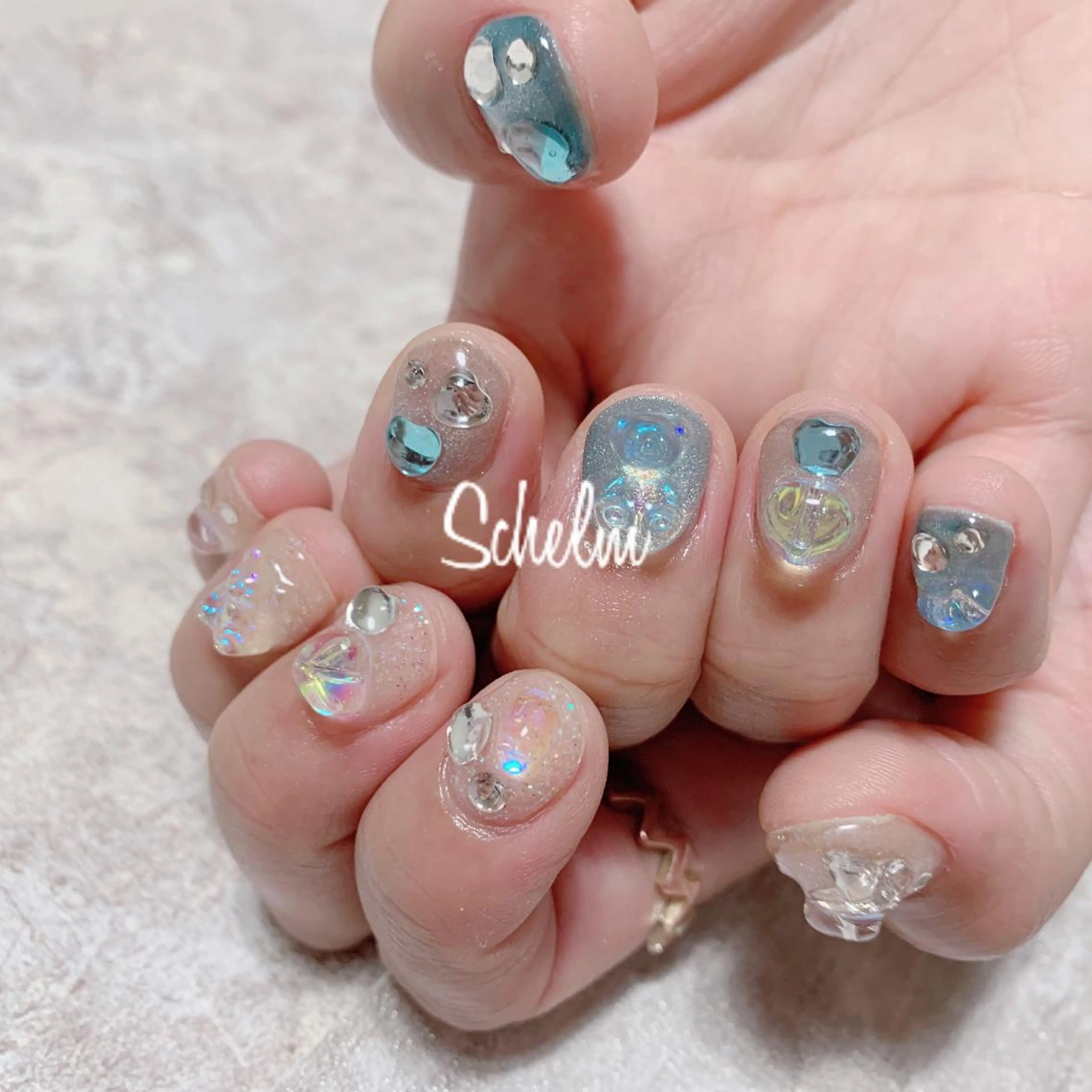ネイル ハンドネイル nail room シュレムのネイルデザイン