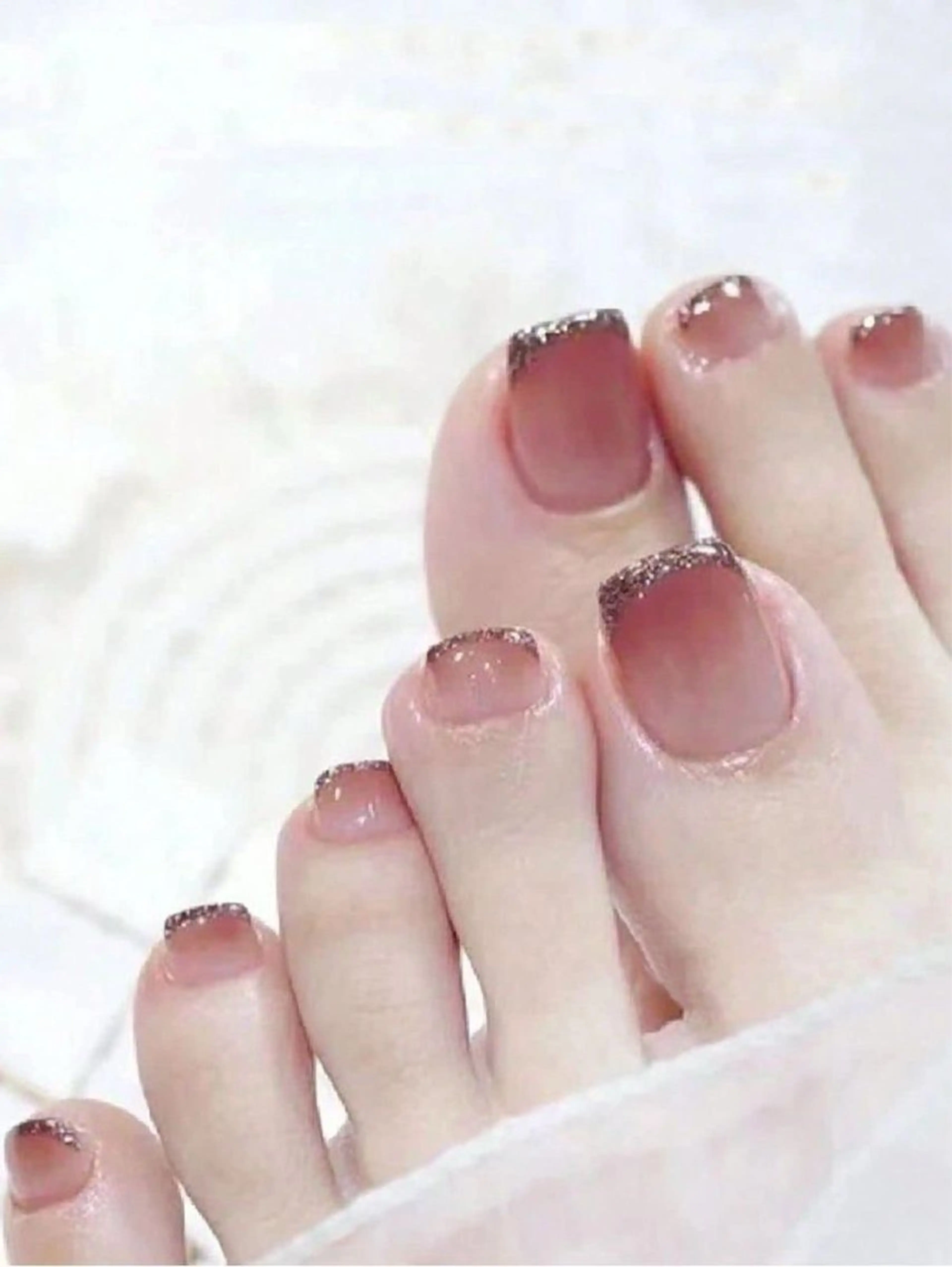 ネイル 長さ出し フレンチネイル グラデーション 卒業式 マグネットネイル フットネイル MIHANA NAILのネイルデザイン