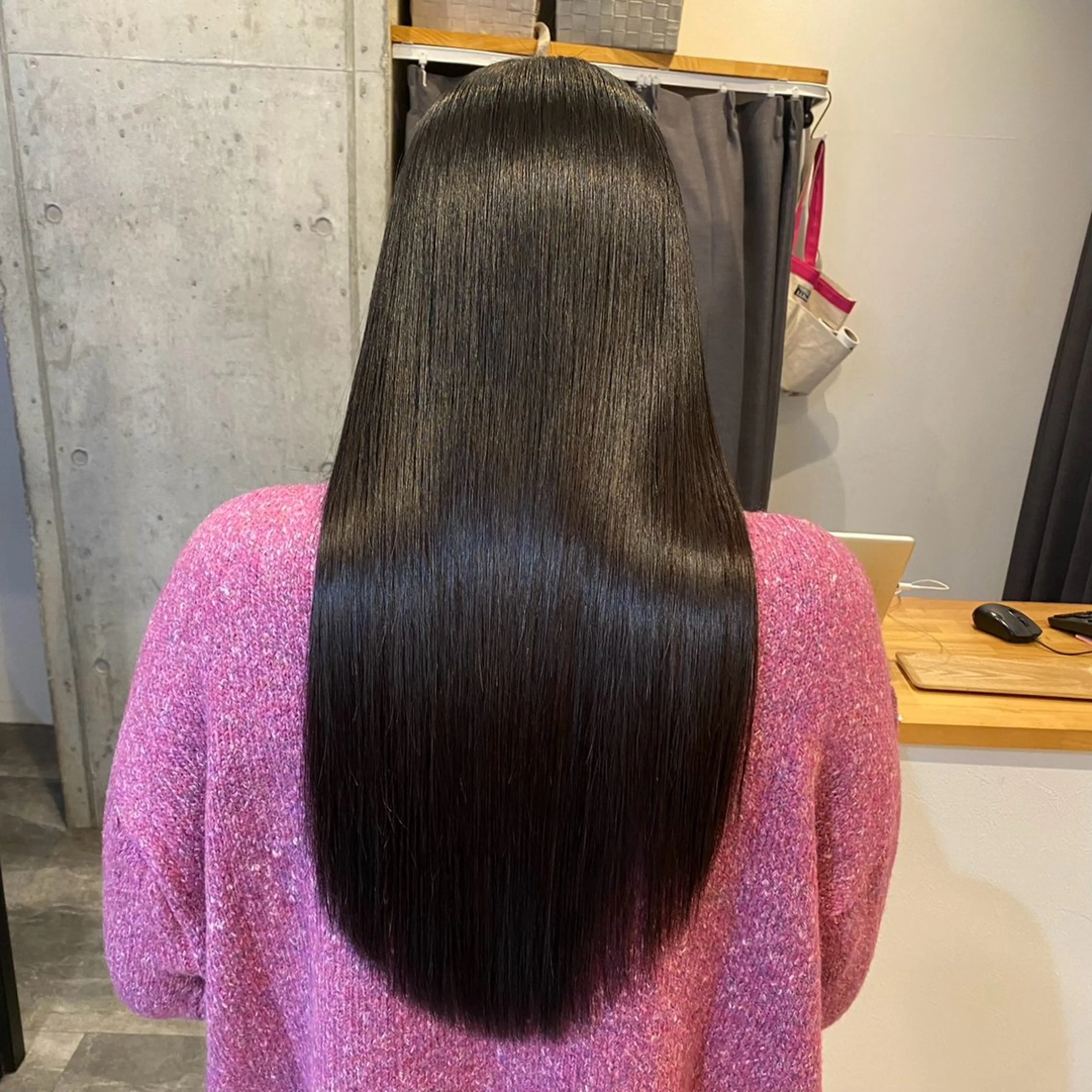 ロング カラー カット ヘアカラー トリートメント ミニモの評価100% /艶カラー/井上あいのヘアスタイル