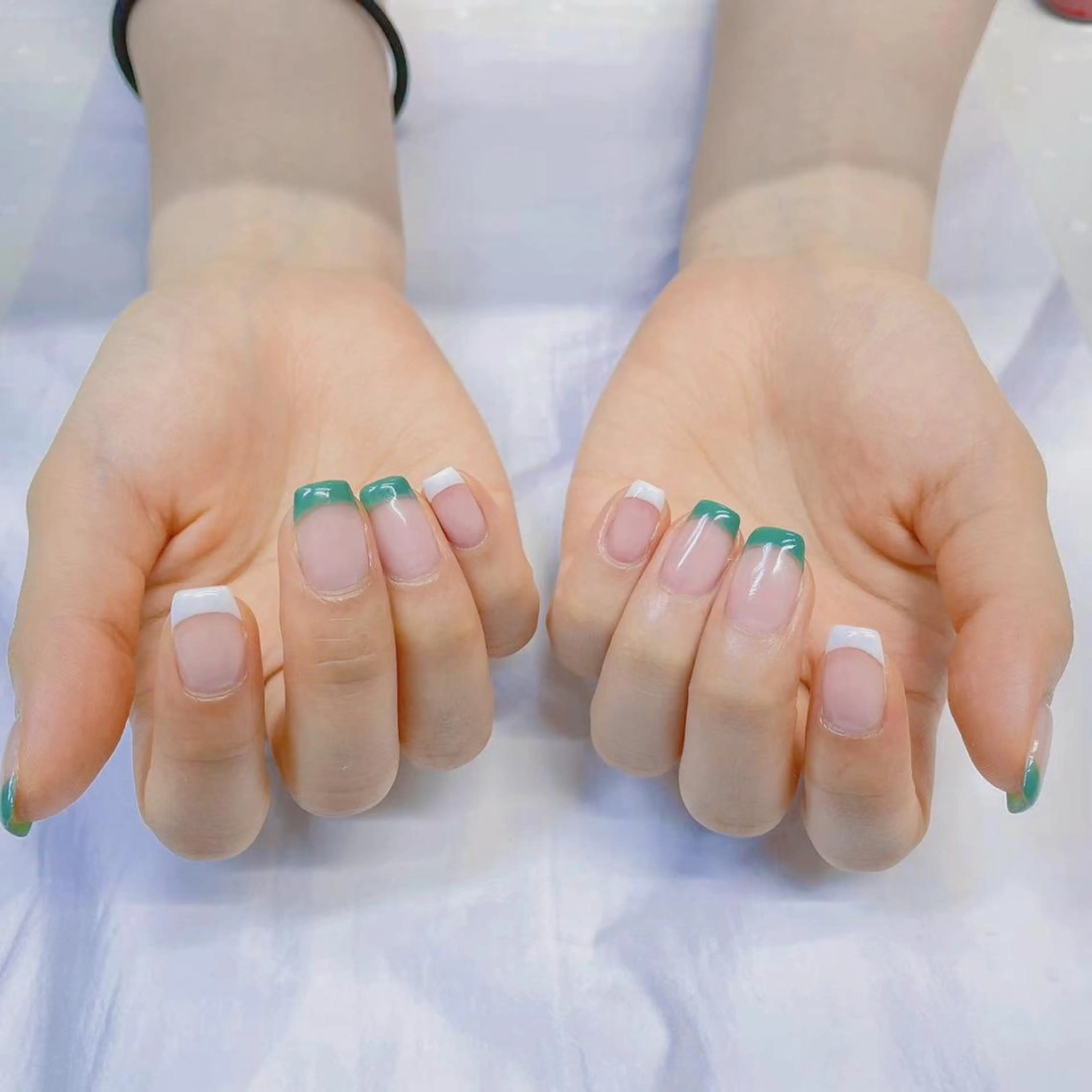 ネイル へぜリヒ ·もものネイルデザイン