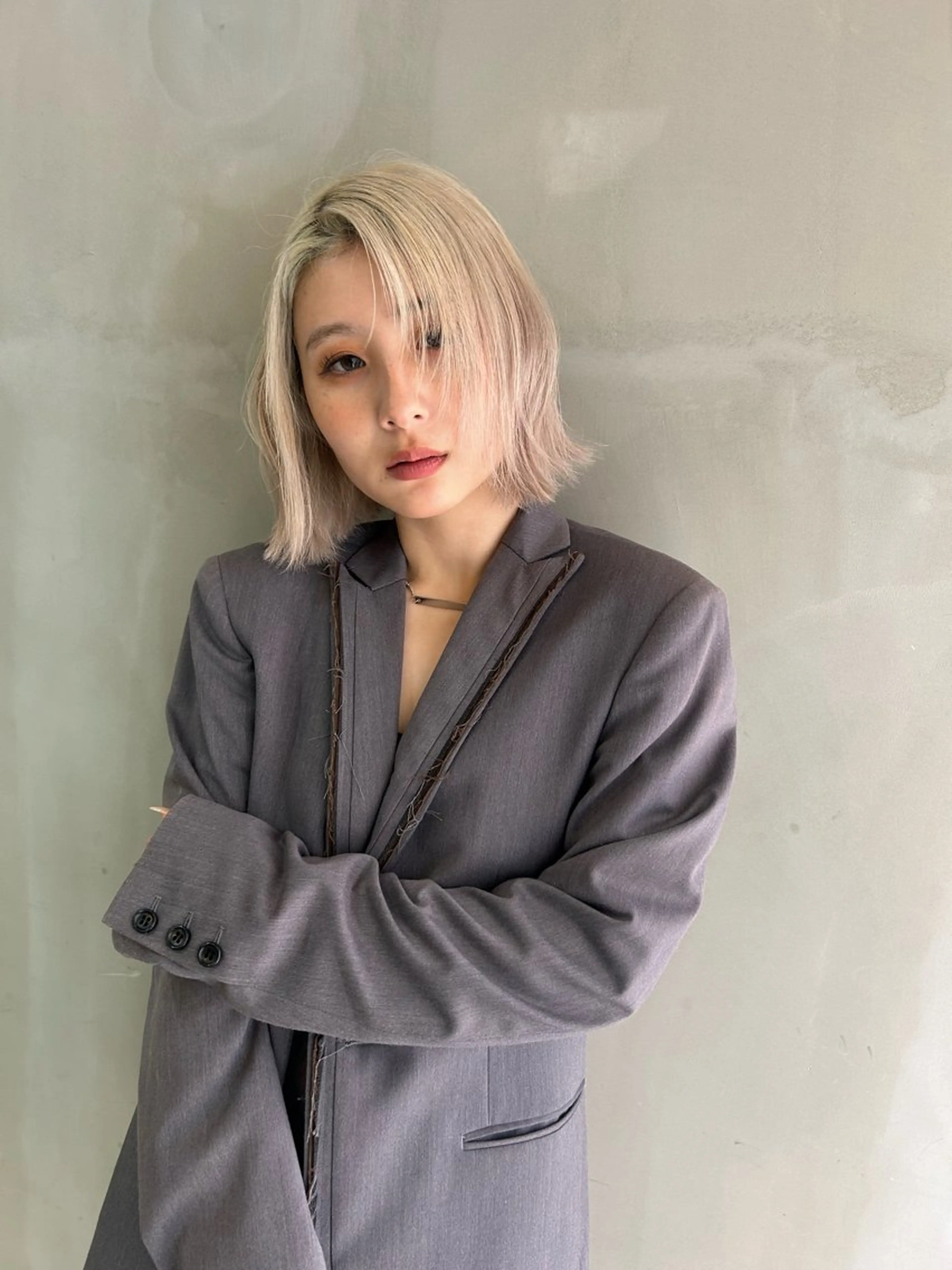 ミディアム カット ヘアカラー ハイトーン/ブリーチ 🧁soraのヘアスタイル