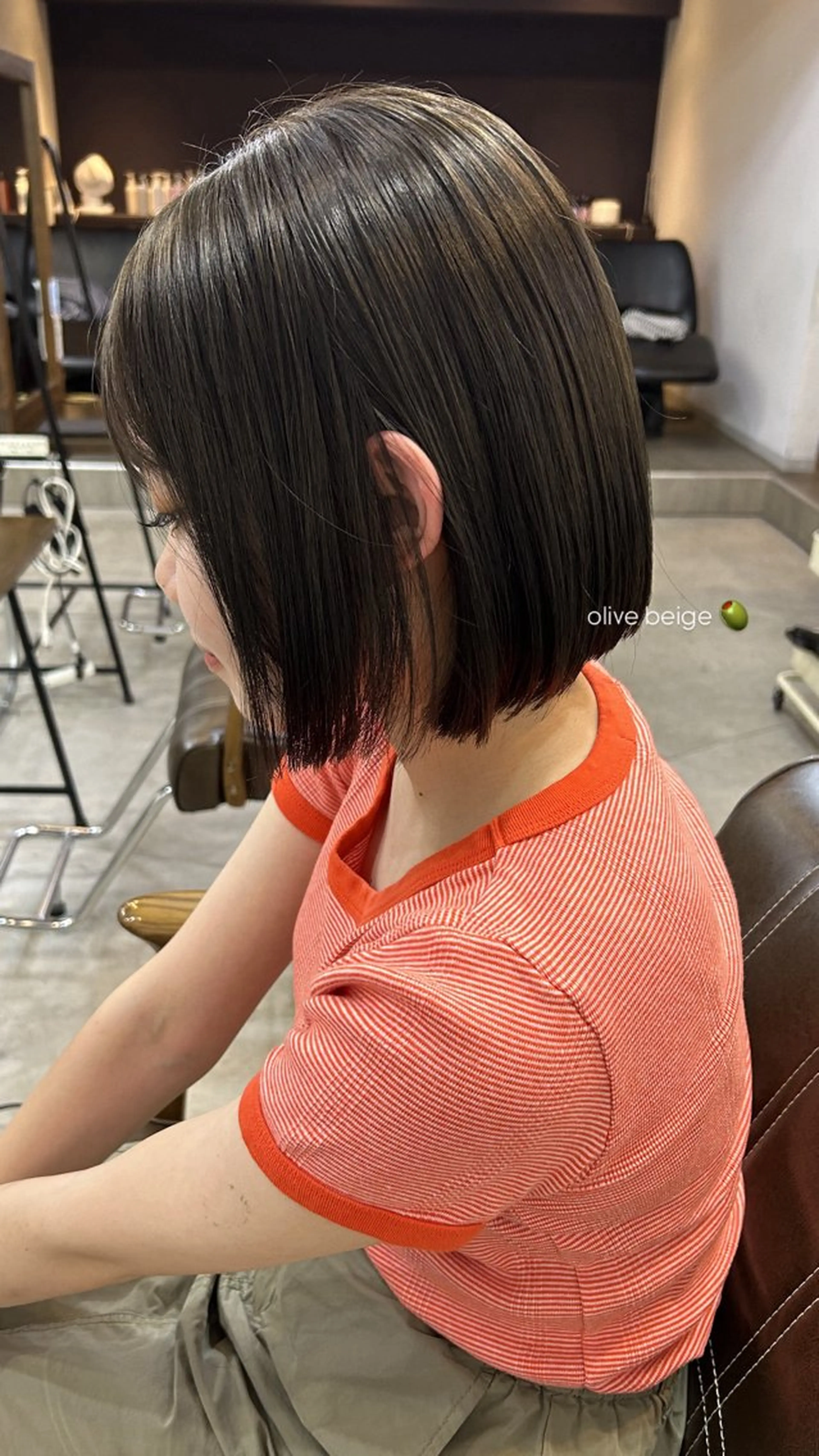 ショート ヘアカラー 本澤 朋香のヘアスタイル