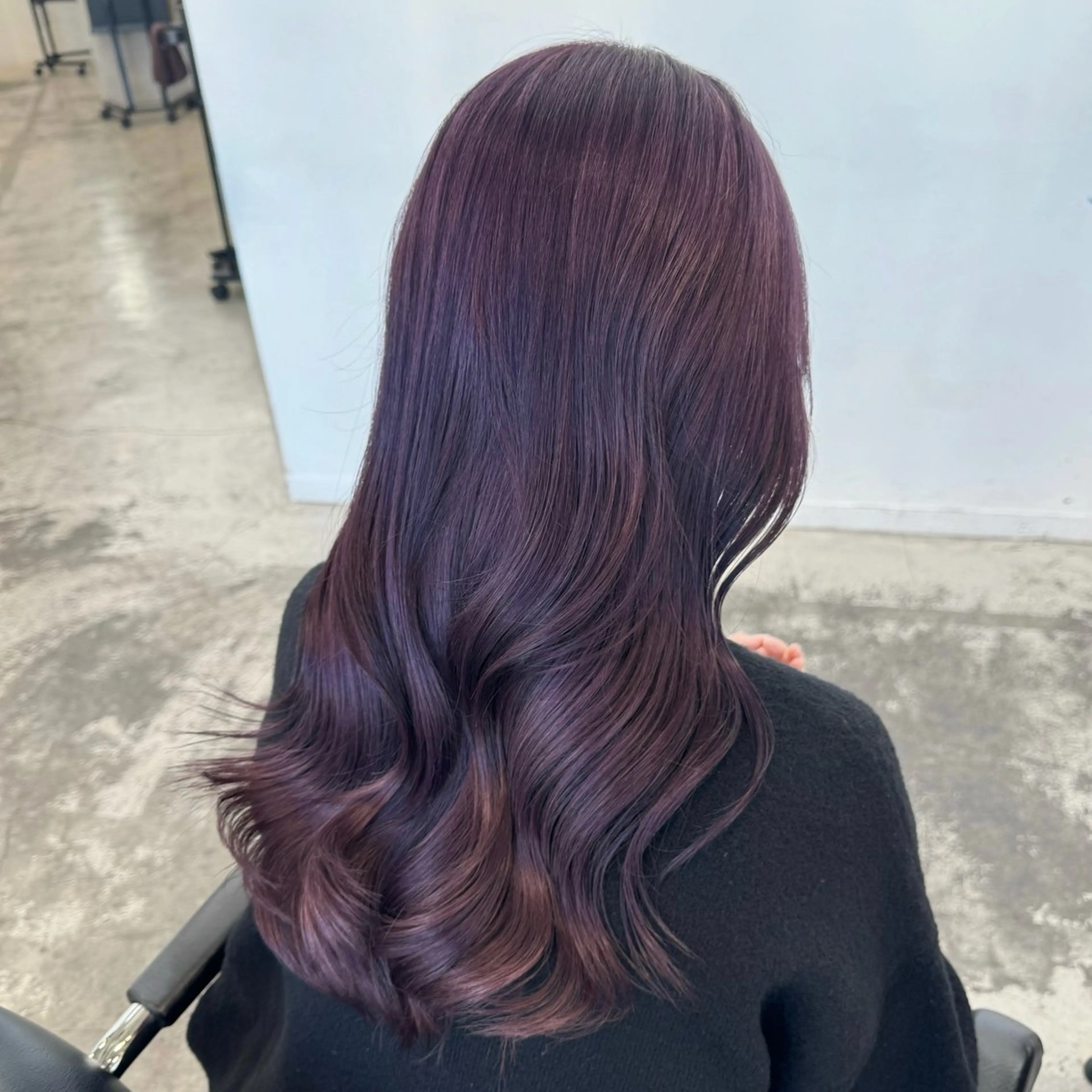 セミロング カラー ラベンダーカラー ピンクカラー ピンクラベンダー ヘアカラー トリートメント 🌼動き×透明感🩵 ハイトーン/ナナのヘアスタイル