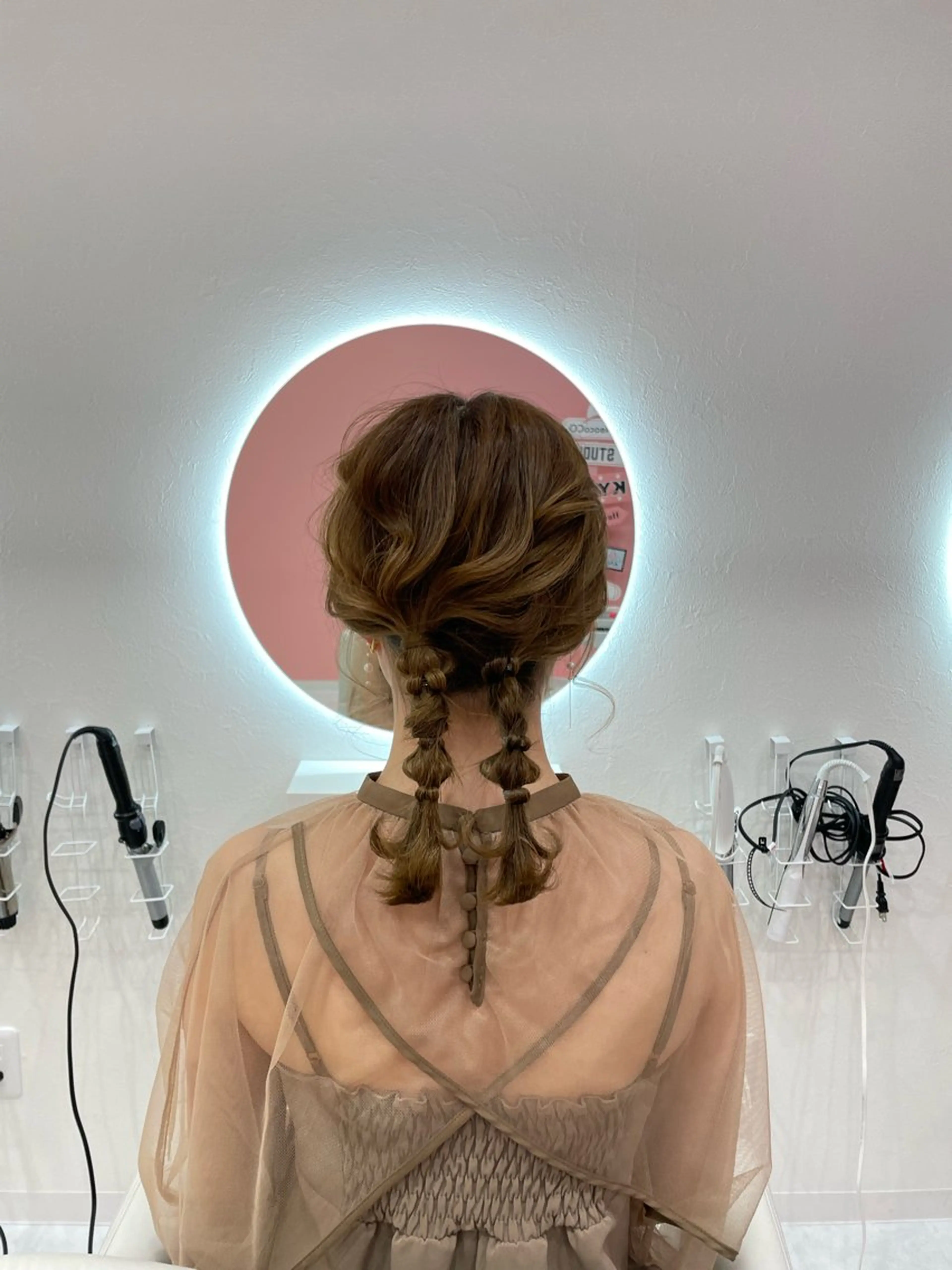 セミロング NeocoCO所属・山口 舞弥のヘアスタイル