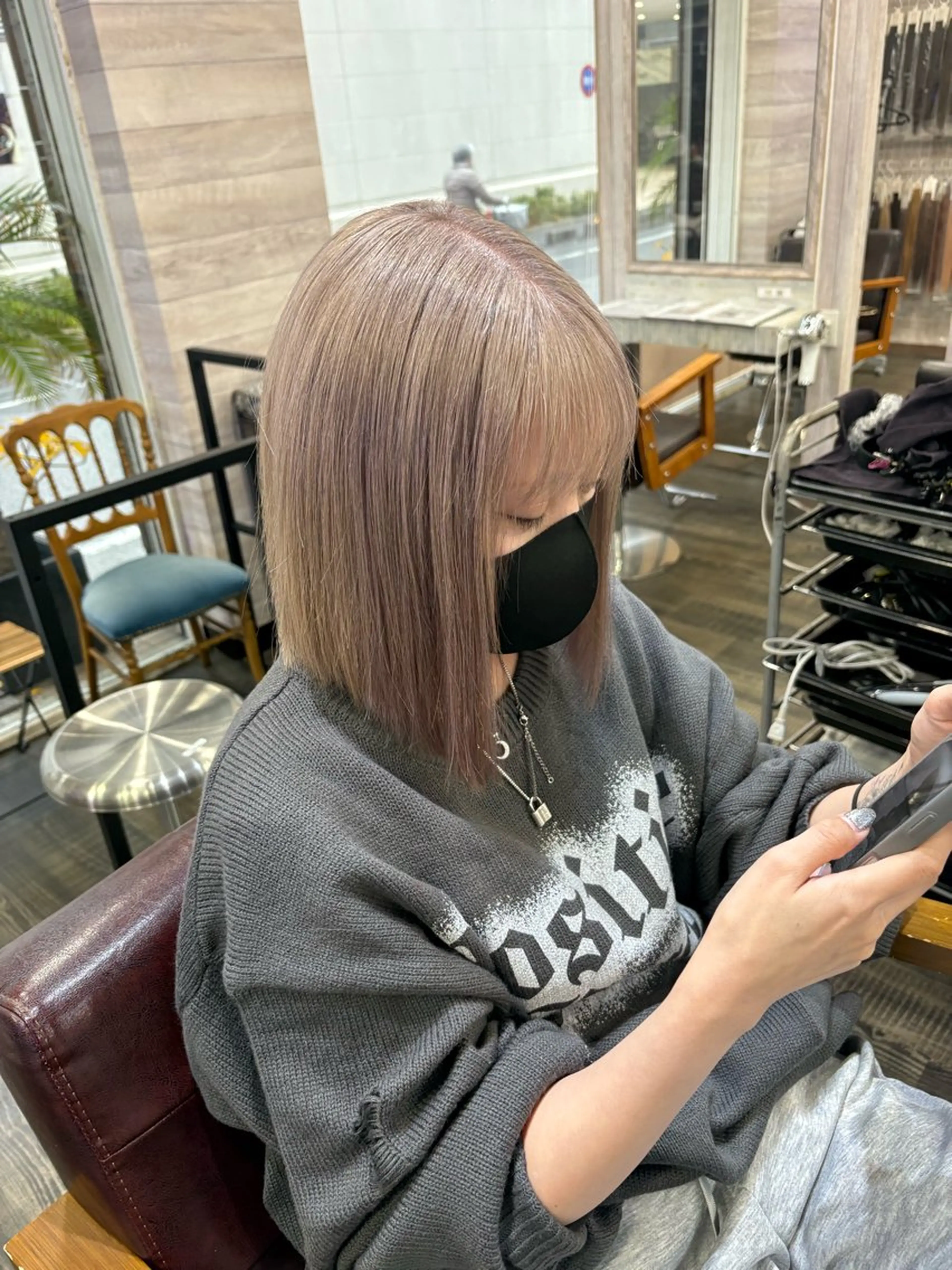 ミディアム ヘアカラー トリートメント LOCO Ko-kiのヘアスタイル