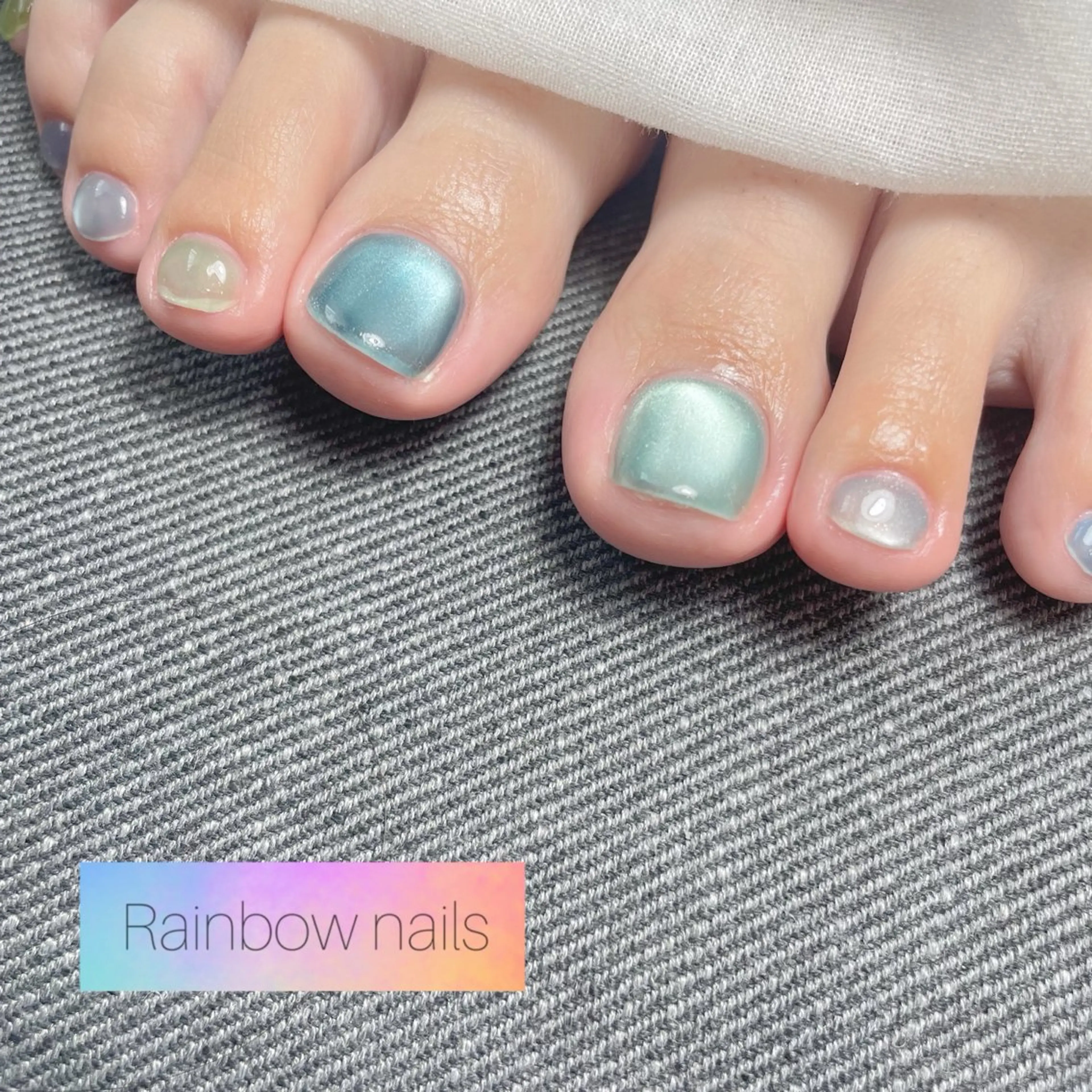 ネイル Rainbow nailsくろちゃんのネイルデザイン