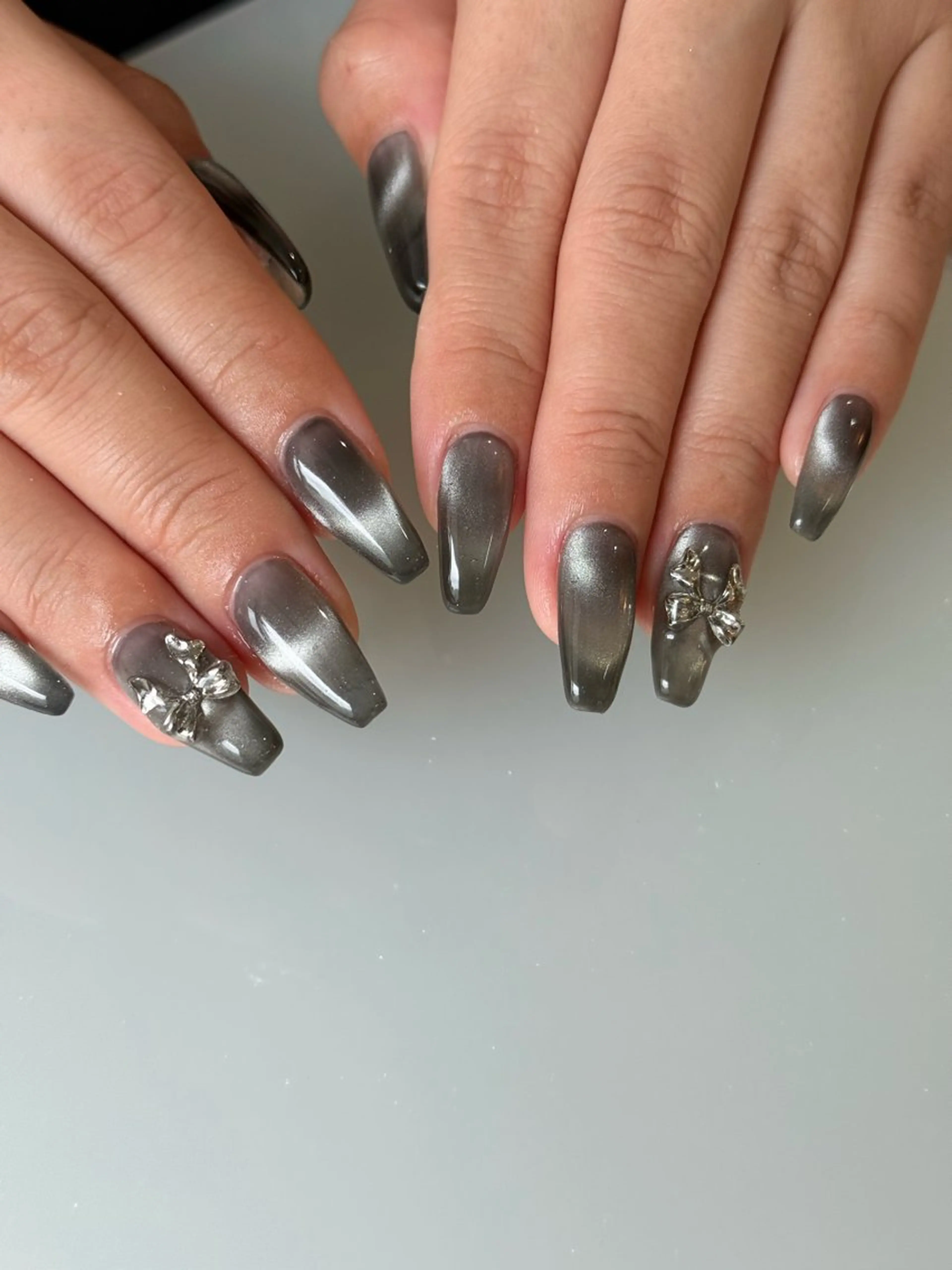 ネイル マグネットネイル ワンカラーネイル ハンドネイル Lumos nails&eyelashes桜川店所属・Lumos hirocoのネイルデザイン