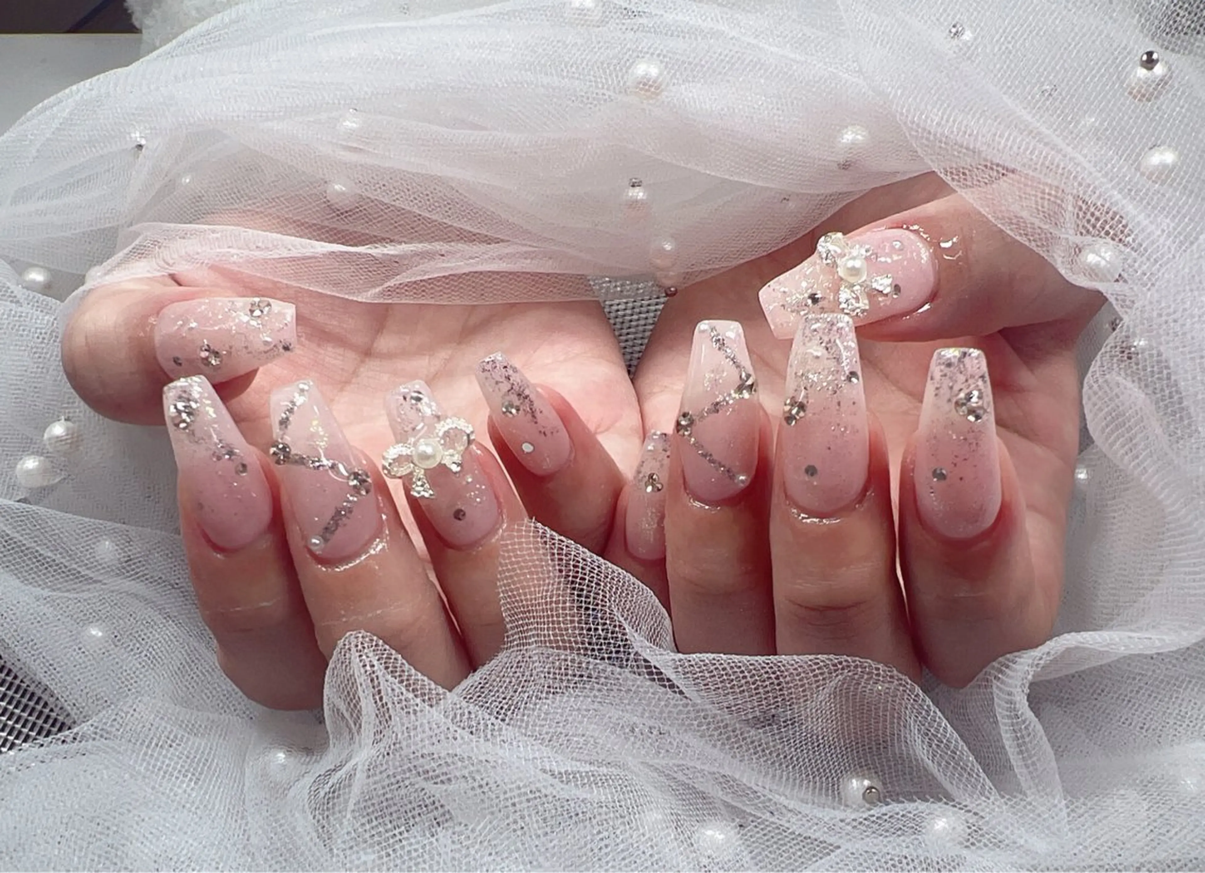 ネイル R nailsalon所属・R salonのネイルデザイン