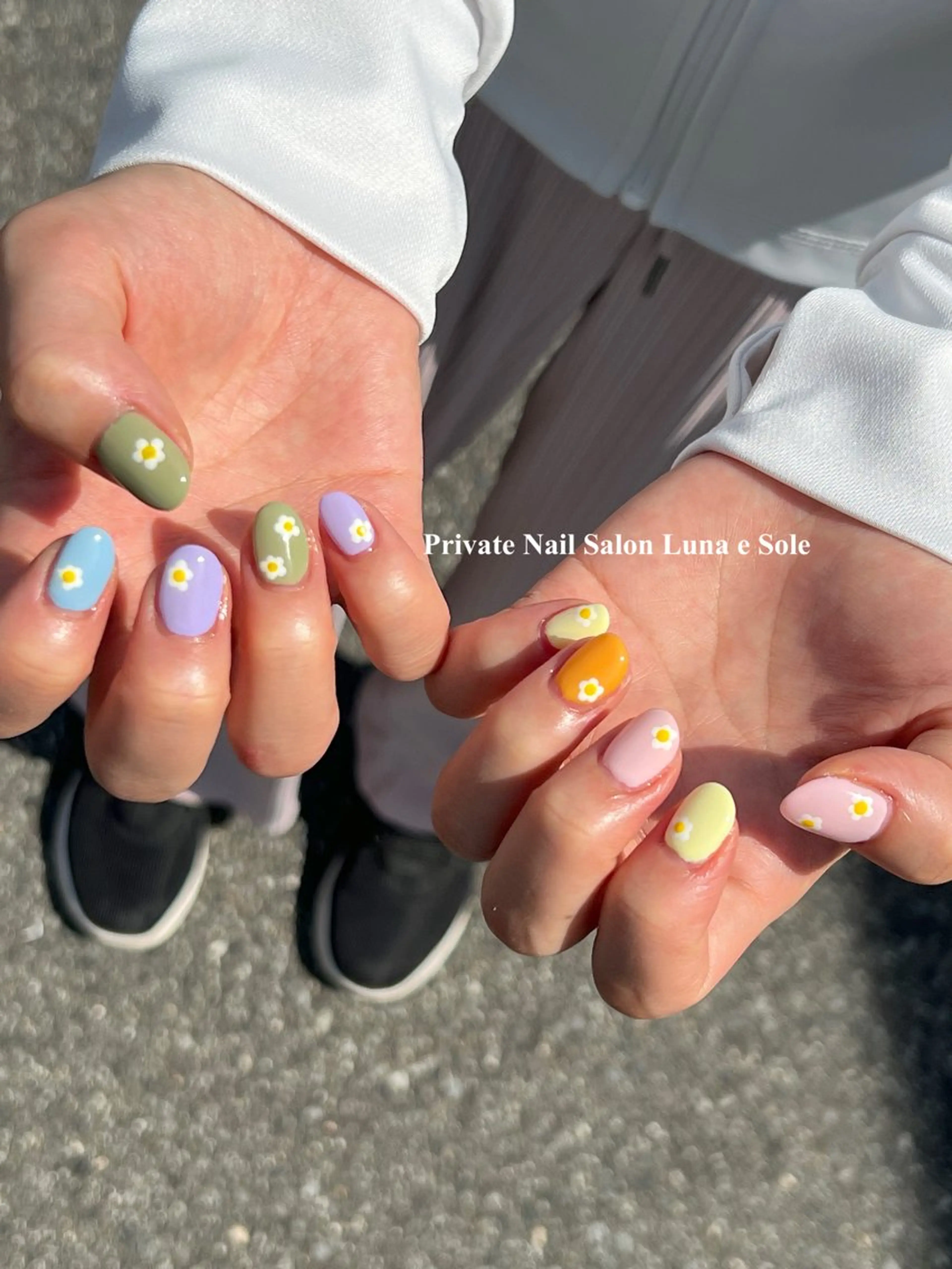 ネイル ハンドネイル Luna e  Soleのネイルデザイン