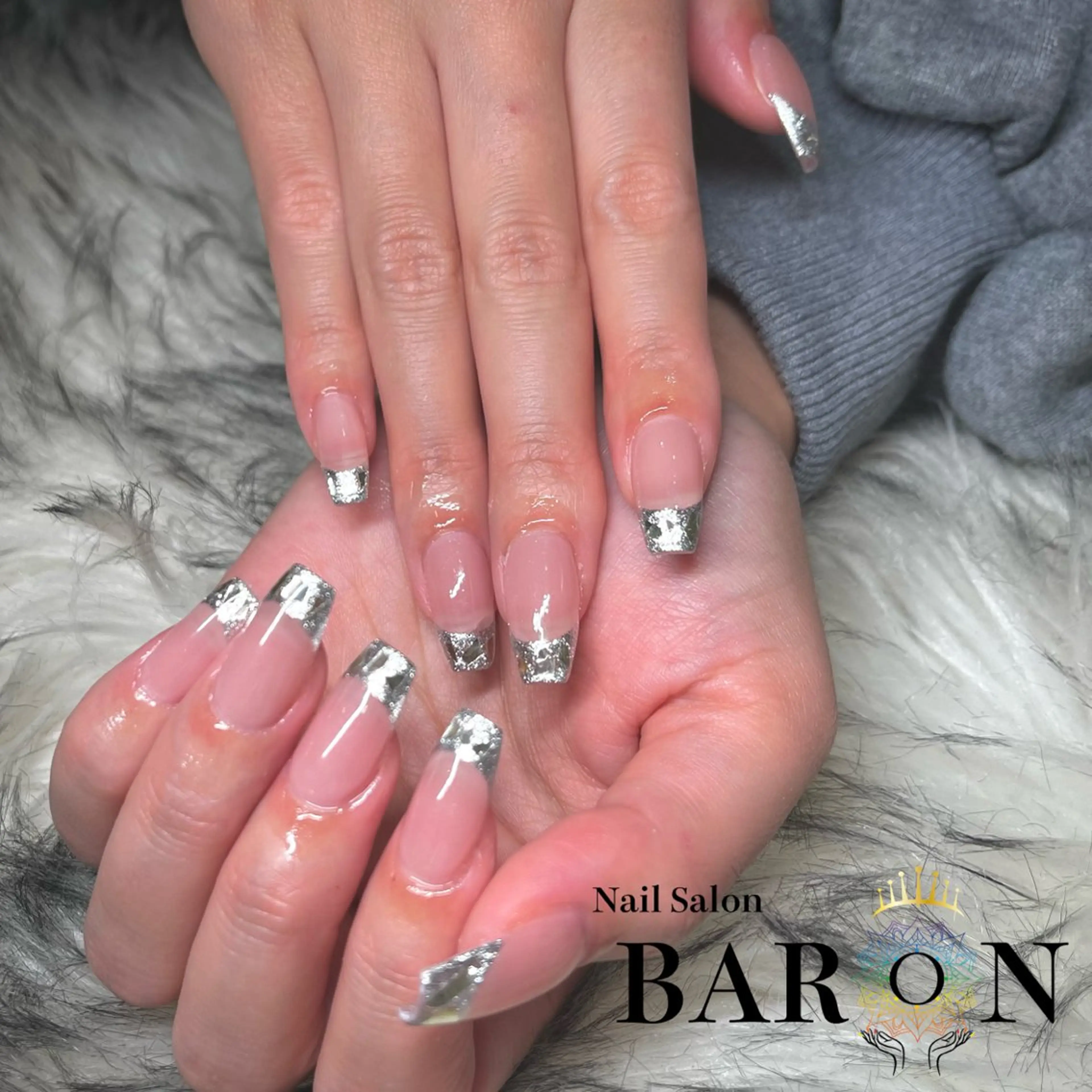 ネイル フレンチネイル ガラスフレンチ ハンドネイル ☆SAKI☆ BARON 店長のネイルデザイン